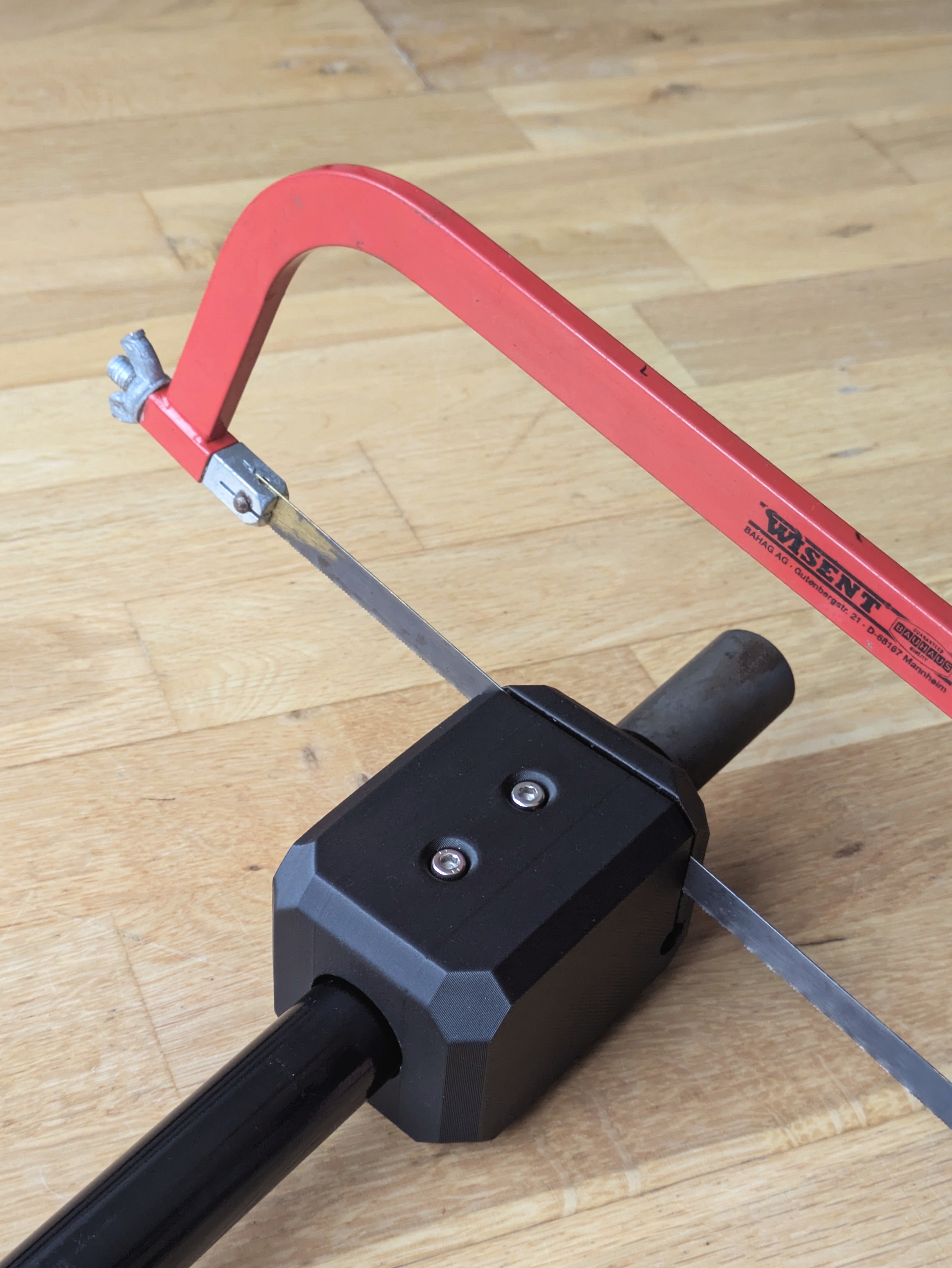 Threadless Saw Guide for Steerer Forks