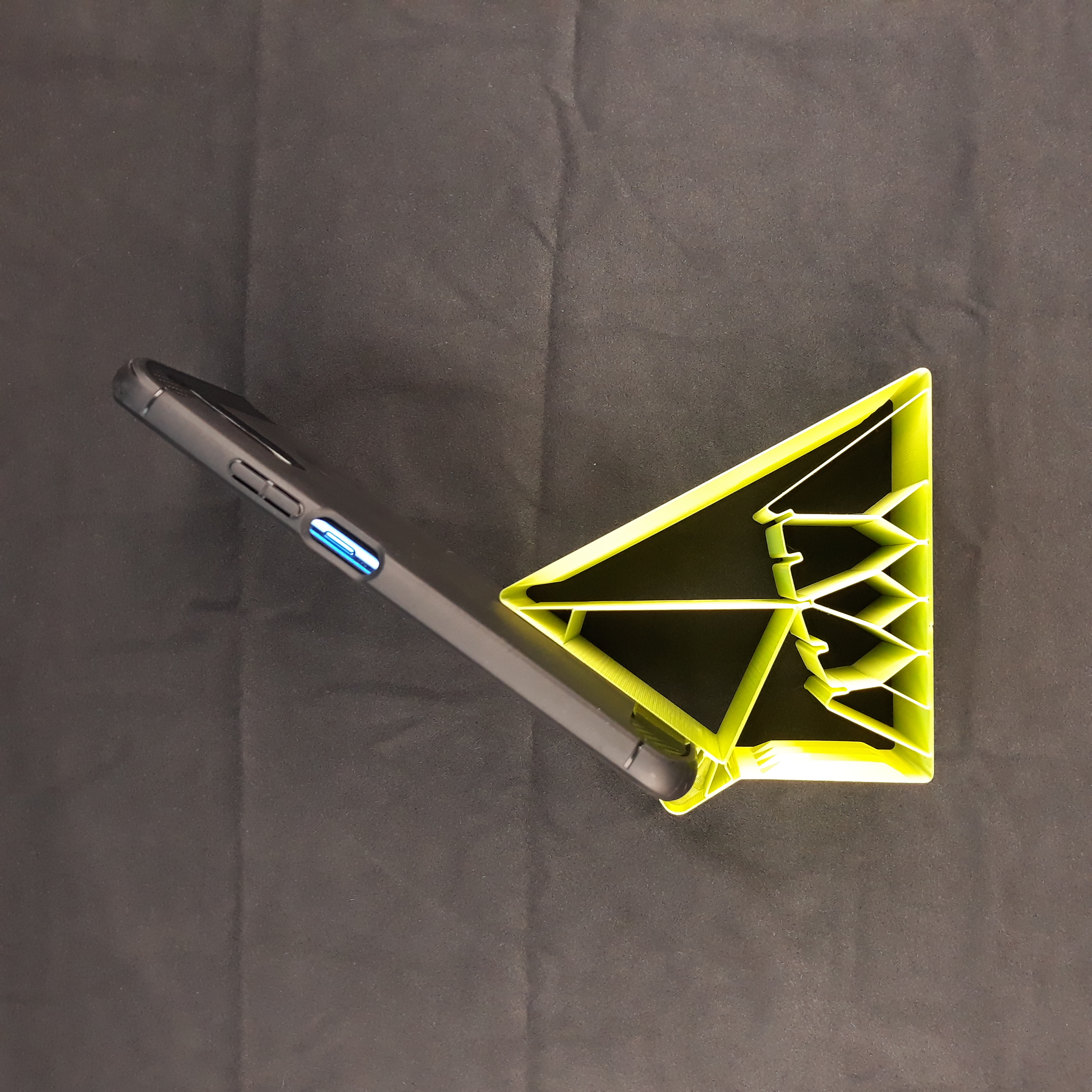 Miniatura 3 do modelo 3D TCV phone stand