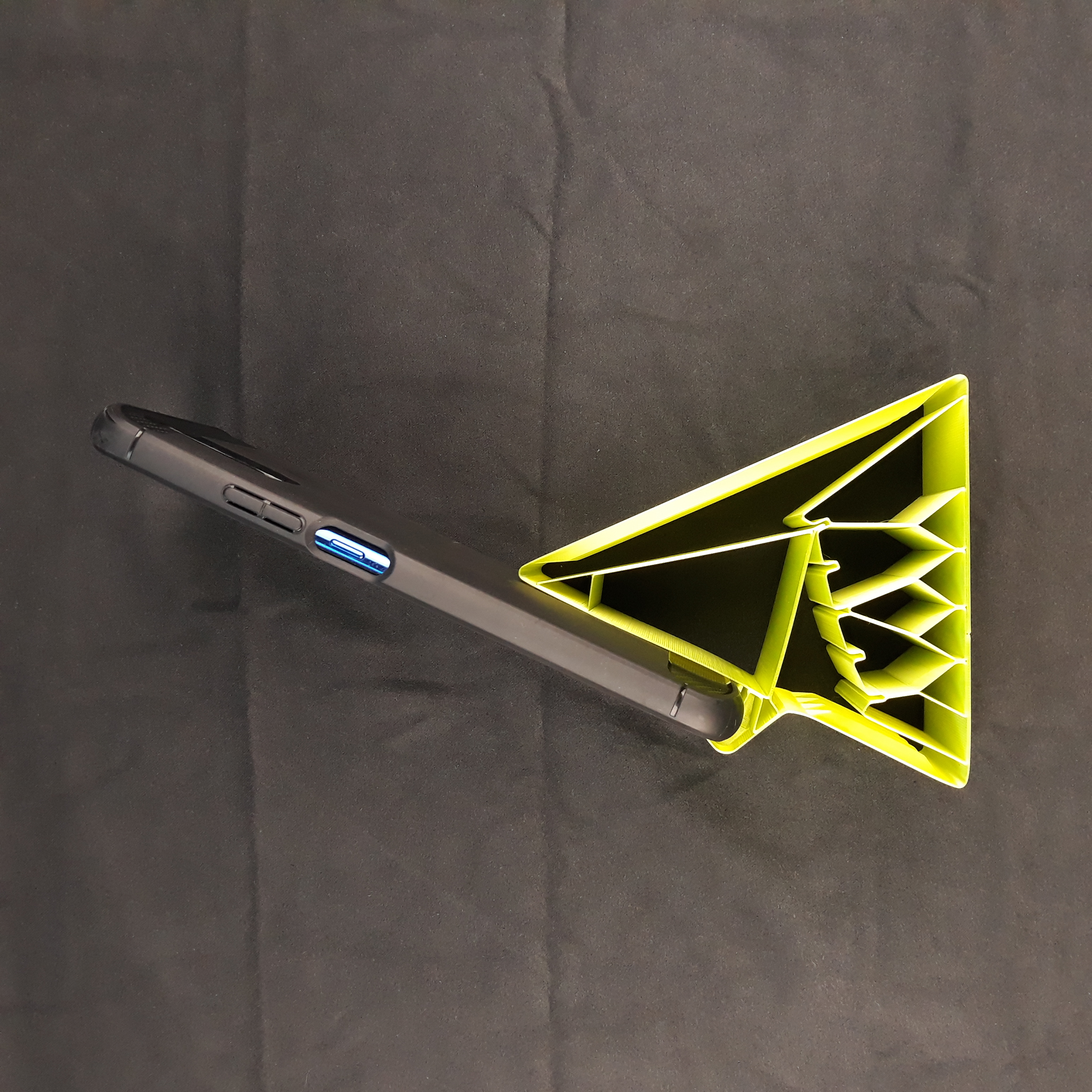 Miniatura 4 do modelo 3D TCV phone stand