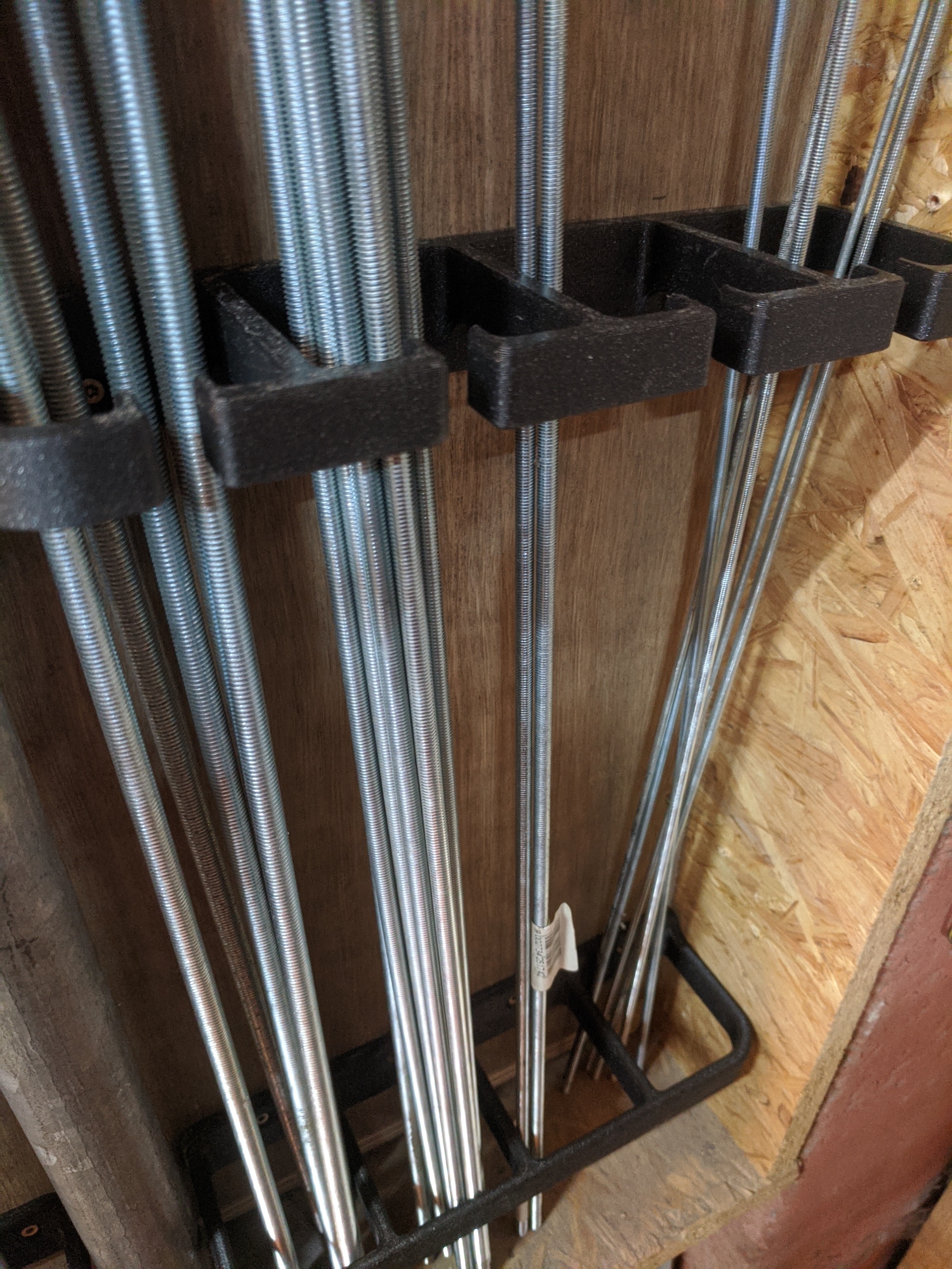 thread rod holder by bitmeisterei Download free STL model