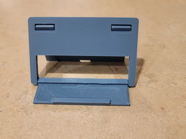 Foldable Credit Card Size Phone Stand - Print in Place