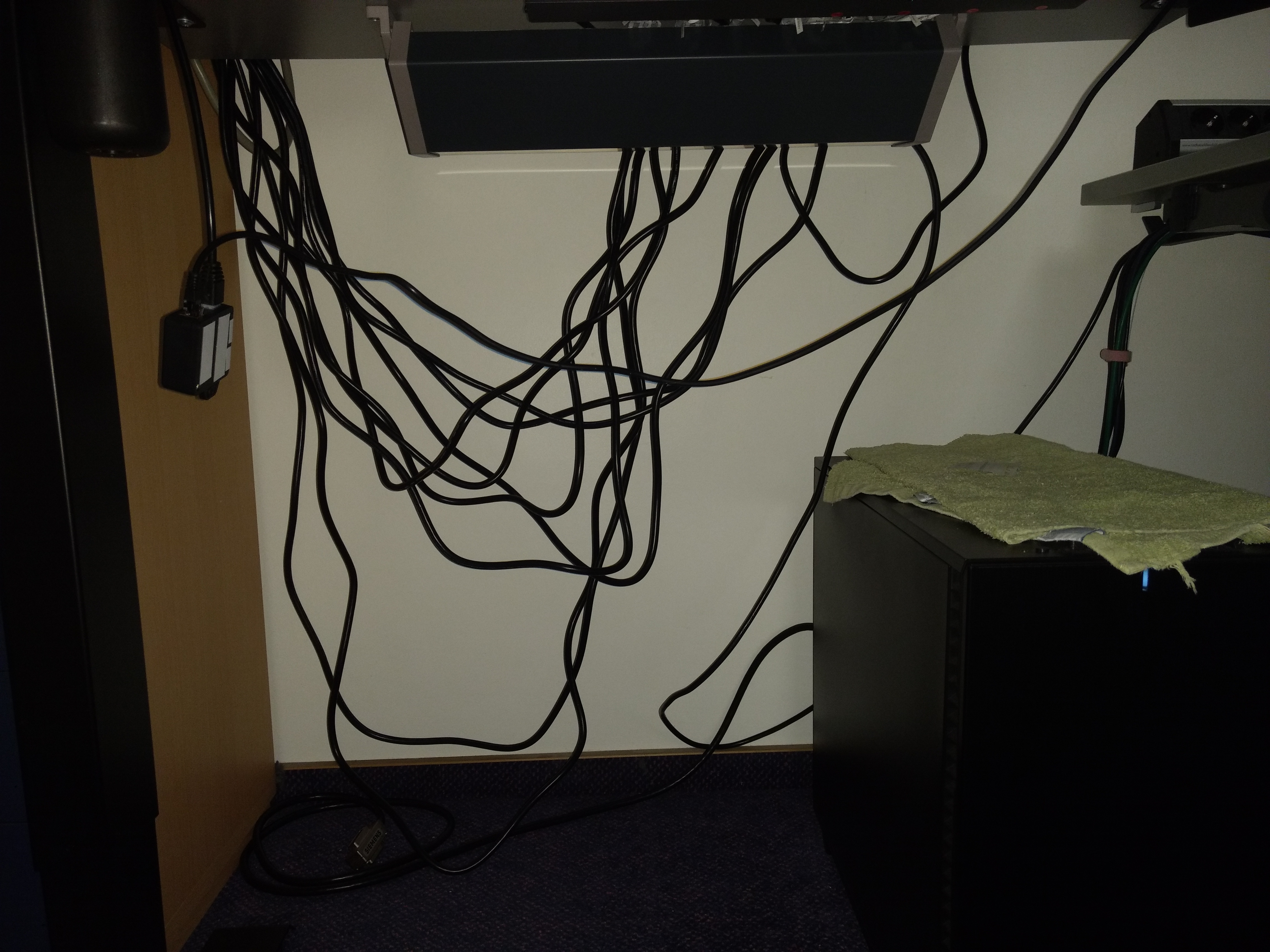 Miniatura 4 do modelo 3D Cable tray / Kabelwanne