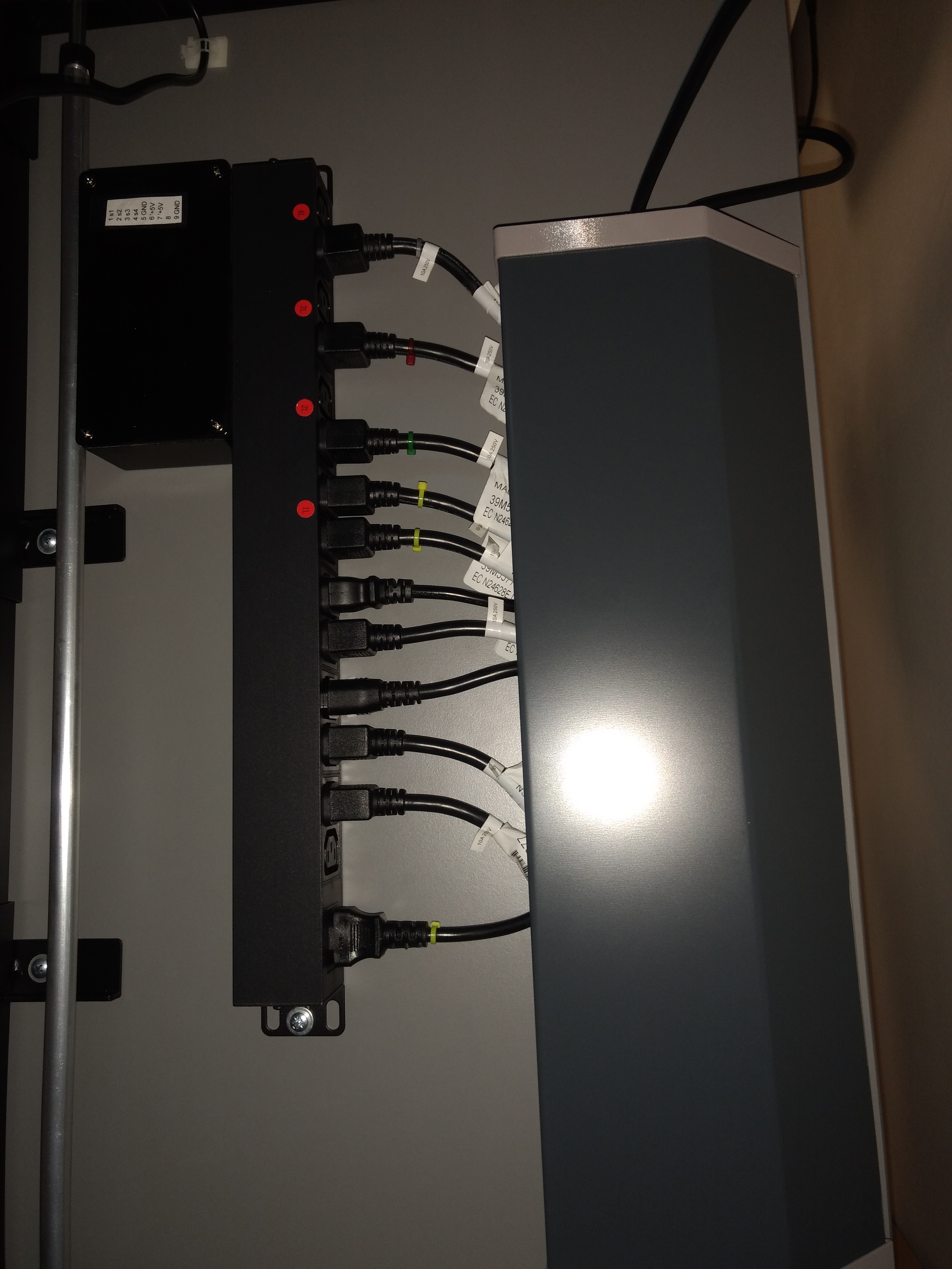 Miniatura 5 do modelo 3D Cable tray / Kabelwanne