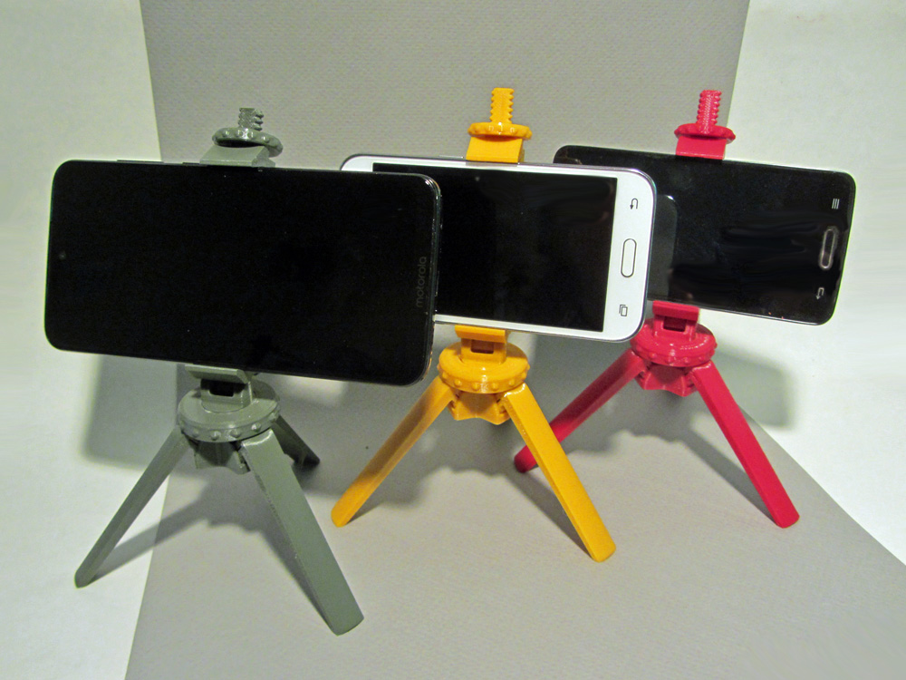 Zoom Phone Tripod (Improved) 3D model thumbnail