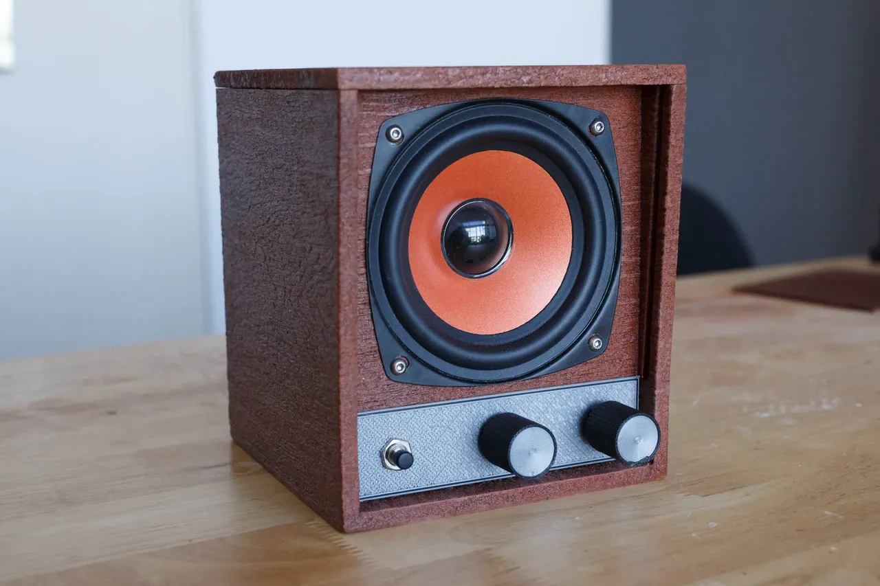 Lofipi lo-fi speaker by thenickdude, Download free STL model