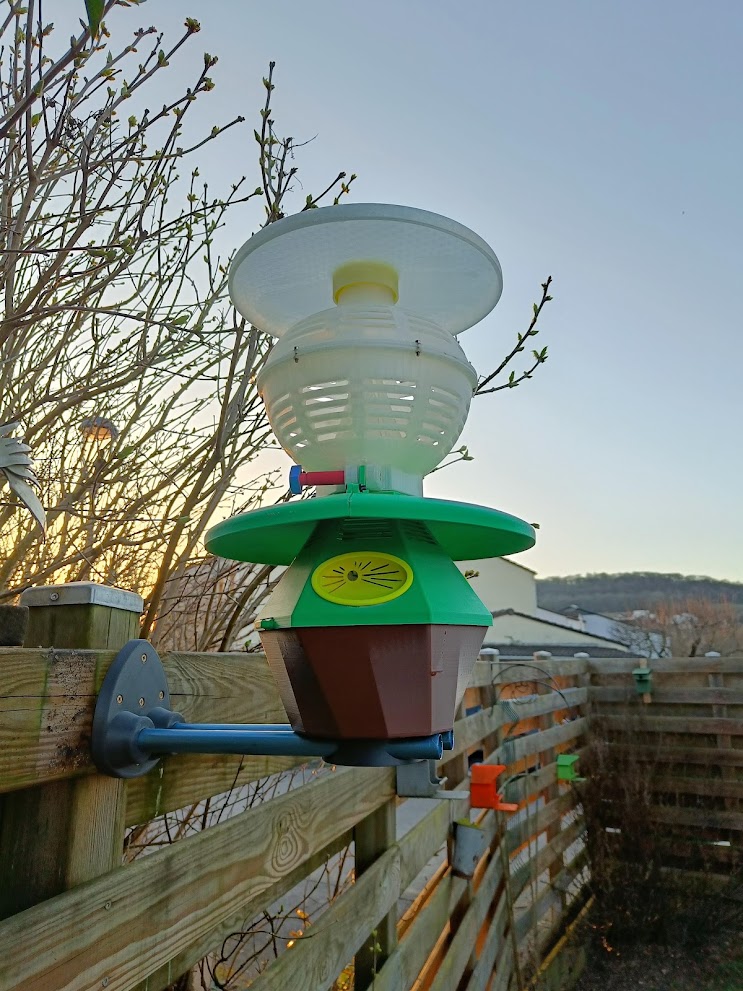 Piege a frelon Hexa-Vespa : Selective Asian Hornet Trap (Vespa Velutina)