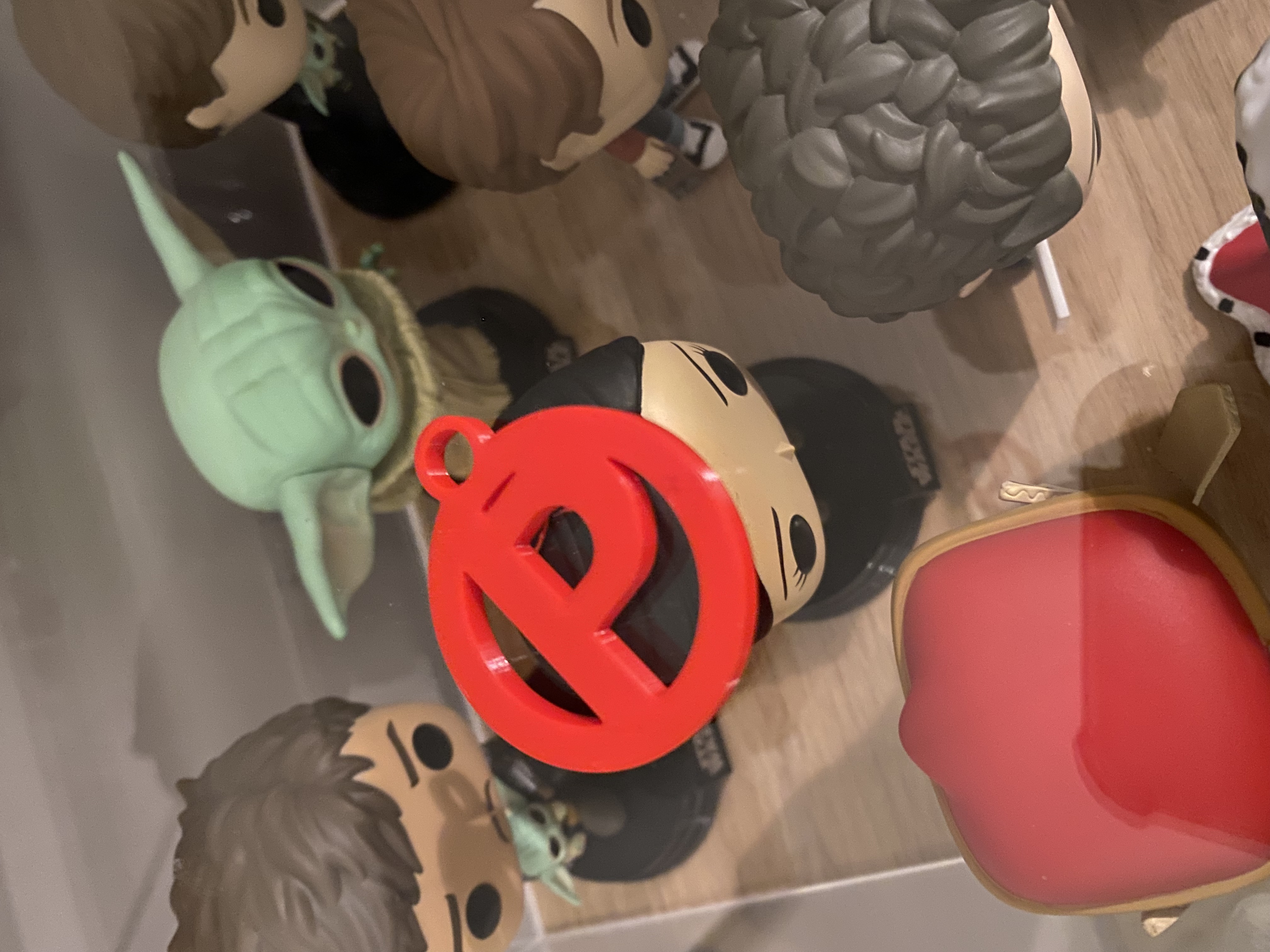 keychain letter p