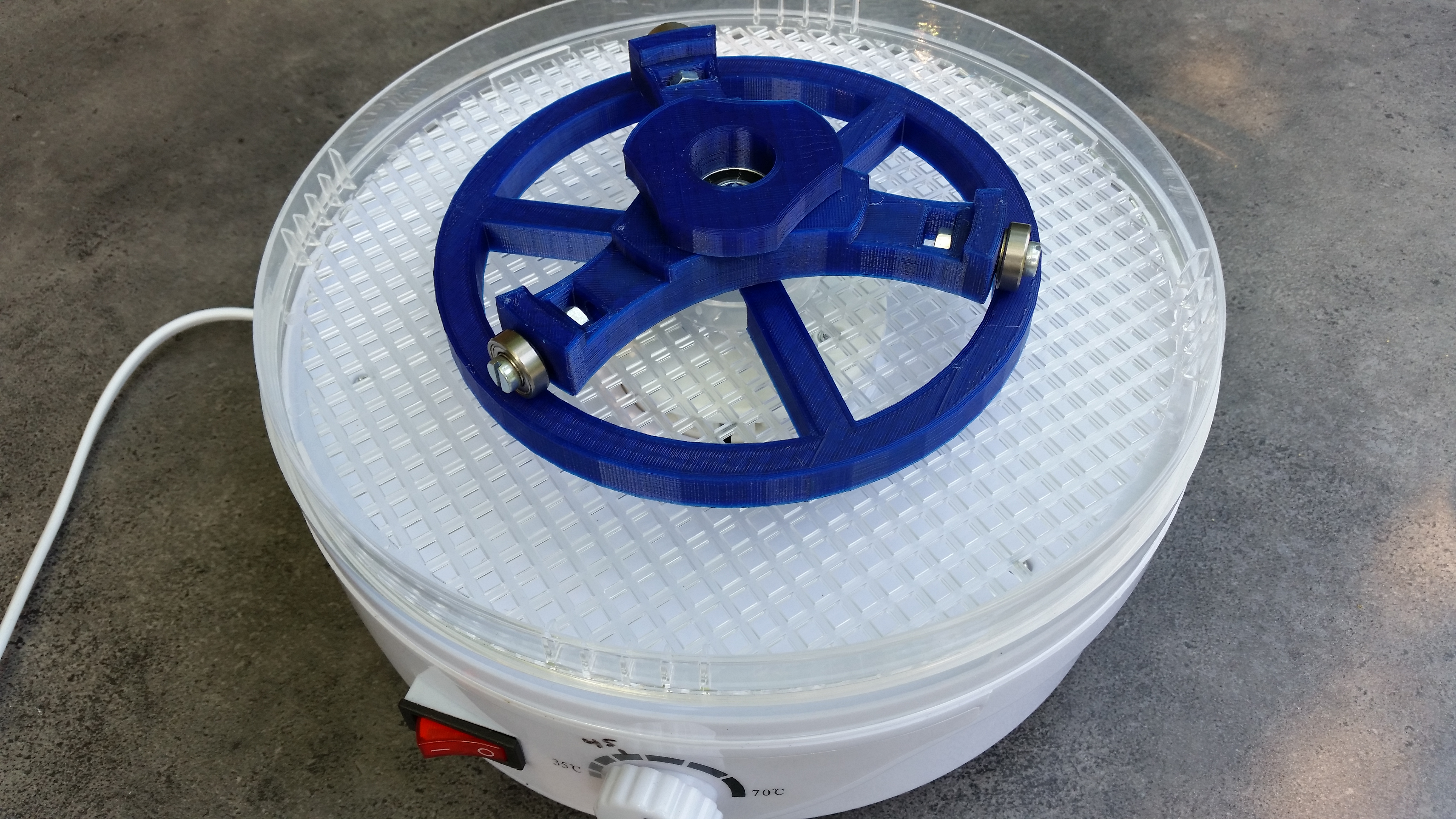 Filament Dryer Shroud for OSTBA Digital Food Dehydrator by slipangle28, Download free STL model