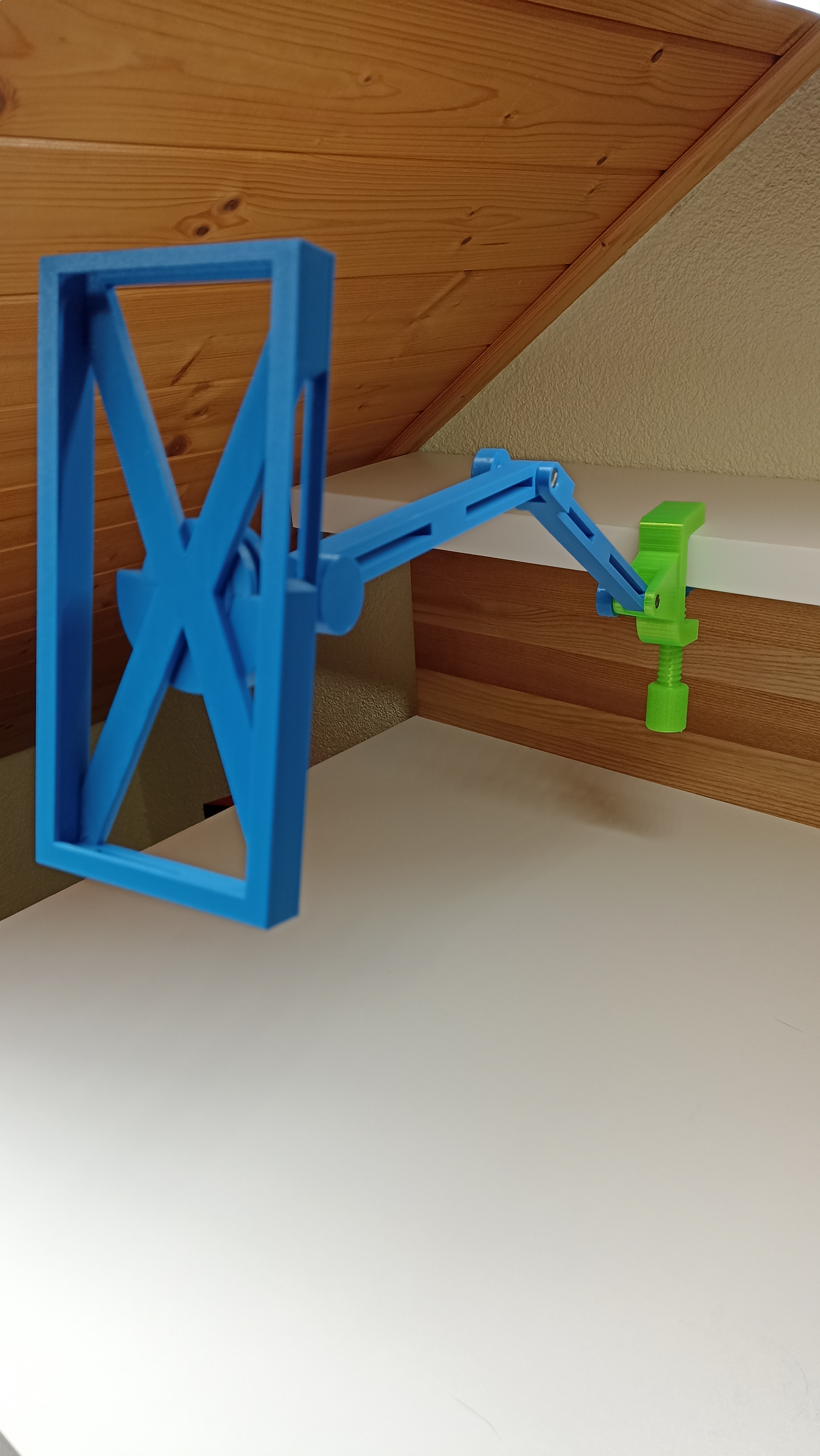 Phone holder arm