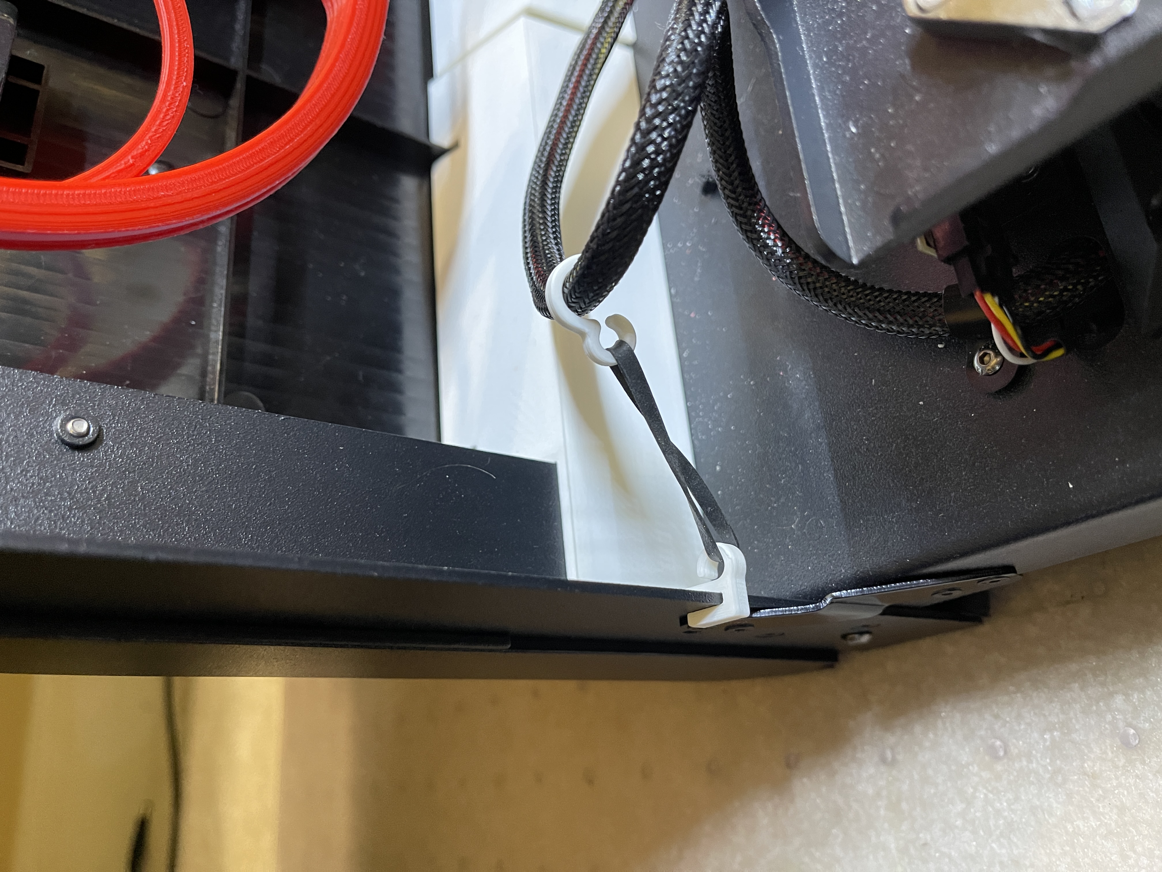 Qidi Heat Bed Cable Bungee
