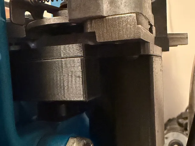 Dillon XL650 (Old version only !) - magnetic primer catcher assembly.