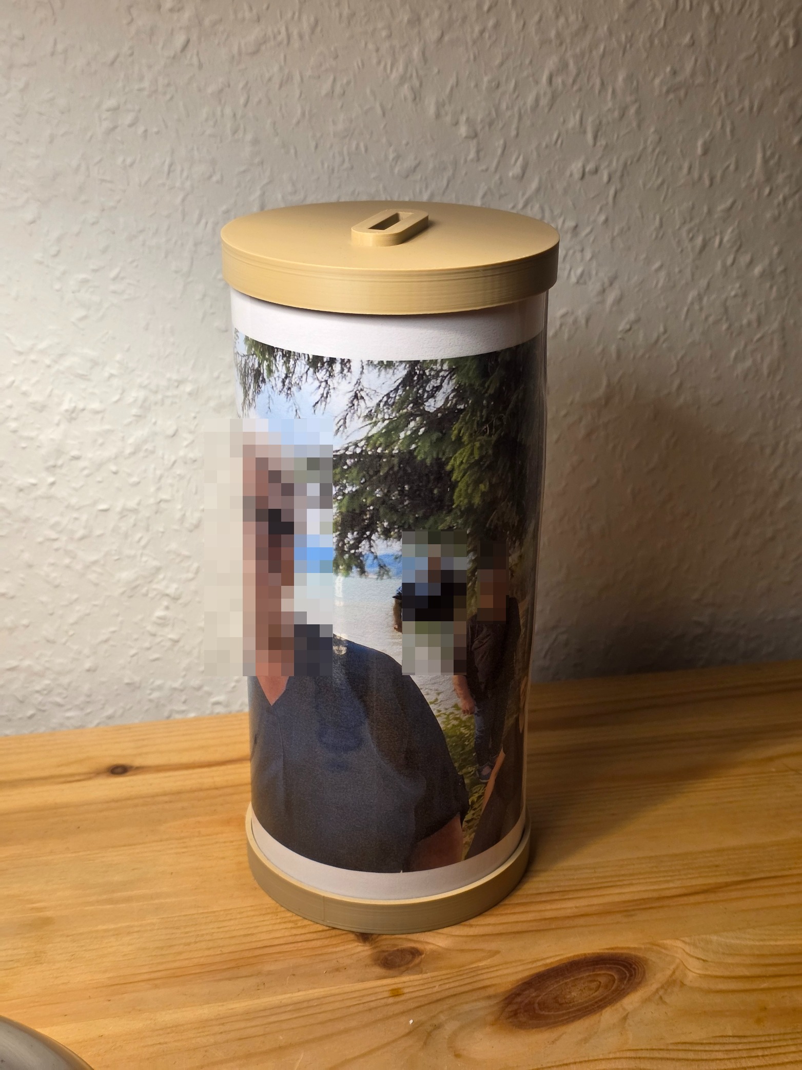 DIN-A4 money box