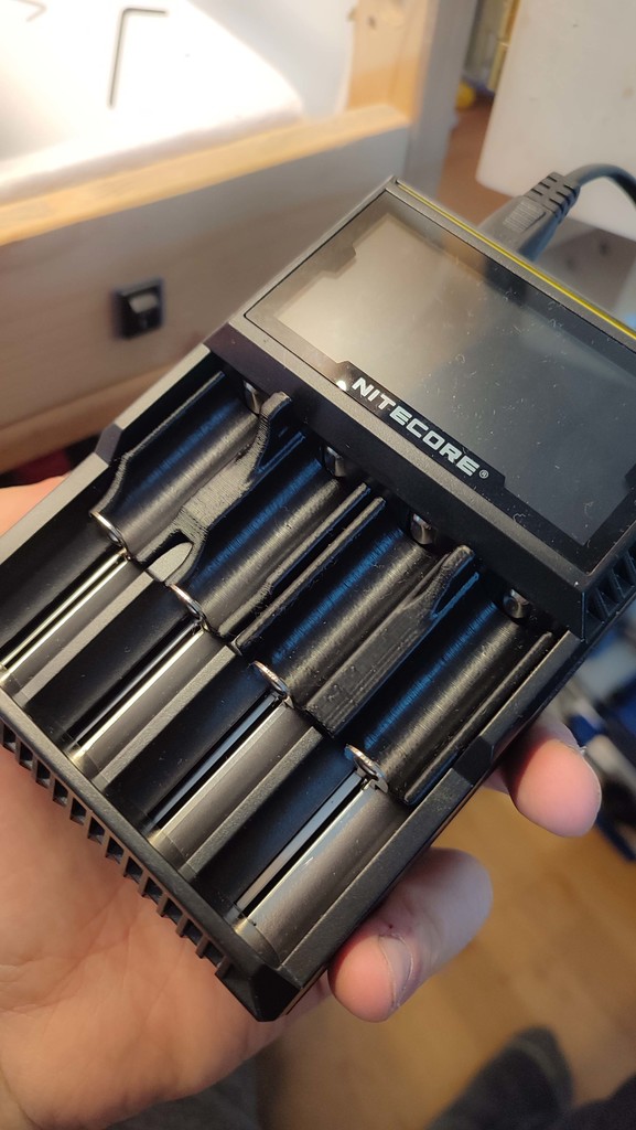 AAA & AA Akku Battery Riser Nitecore D4 Digicharger and others by ...