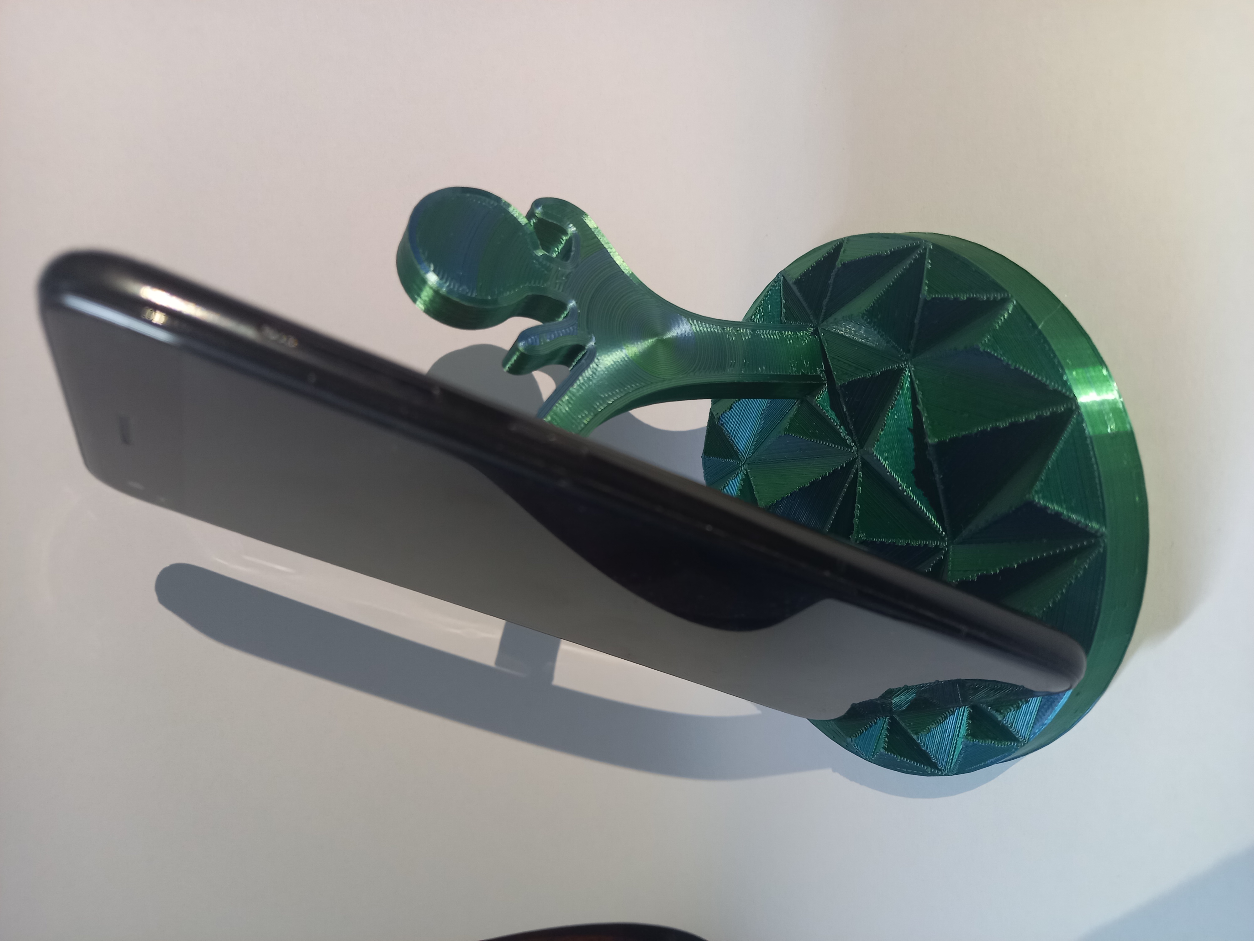 Multicolor phone/pen holder