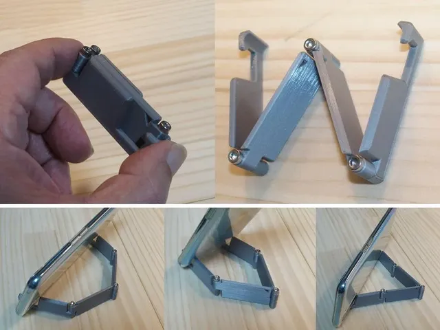 Smartphone stand (W-shaped)