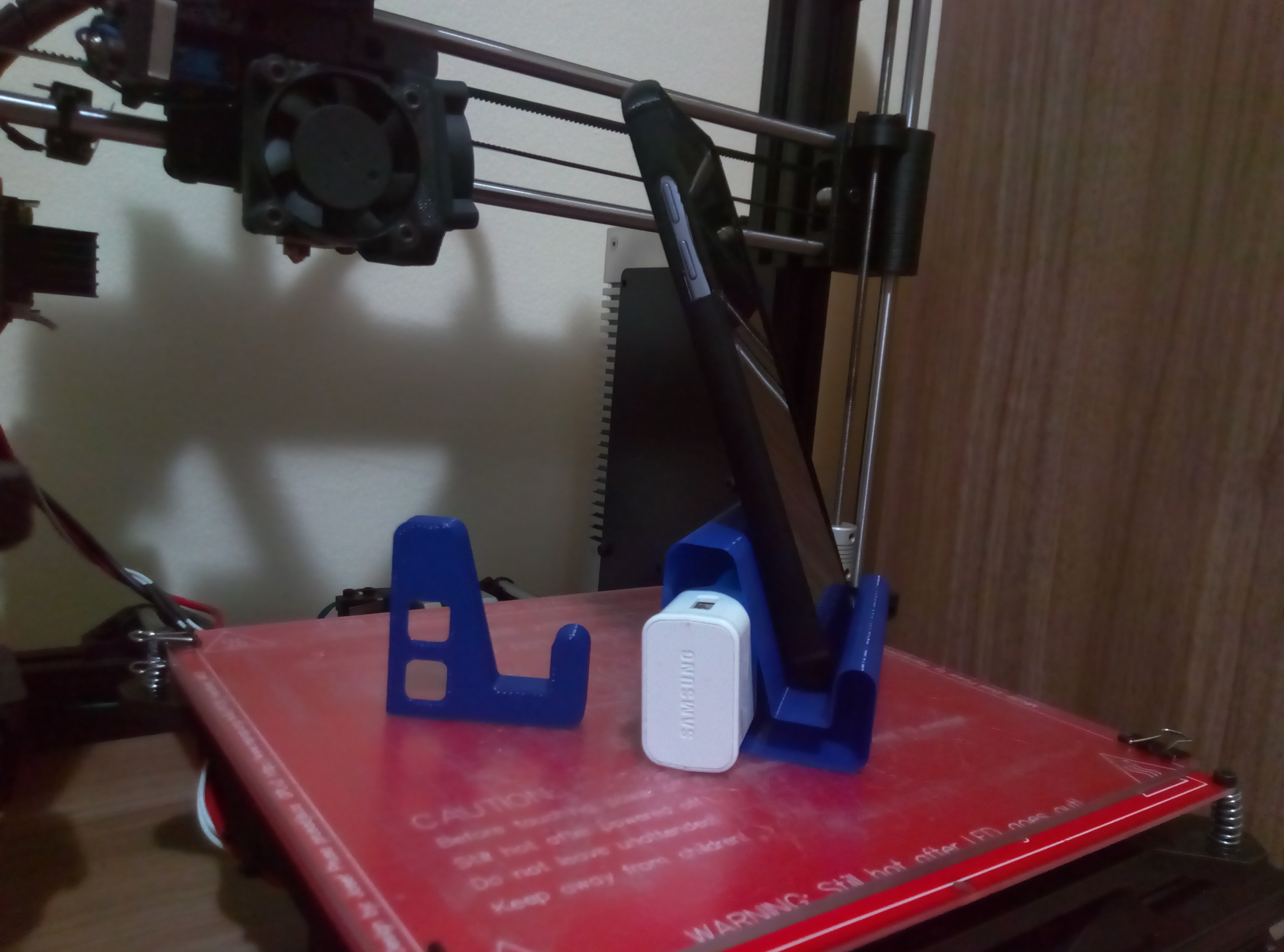 Phone Stand for Vase Mode