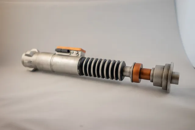 Luke Skywalker - Lightsaber (ROTJ Hero Version)