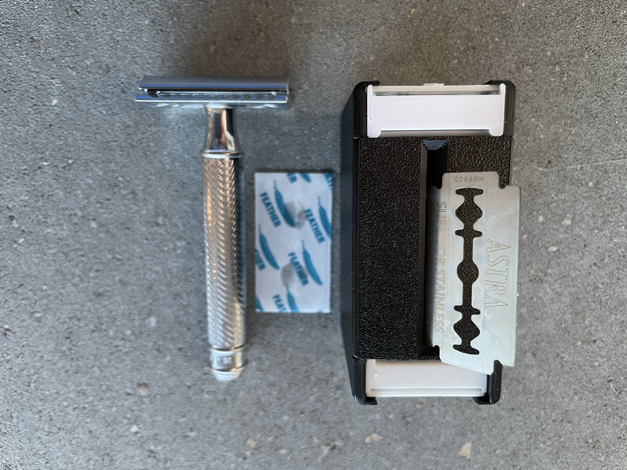 Safety Razor Box by TC Download free STL model