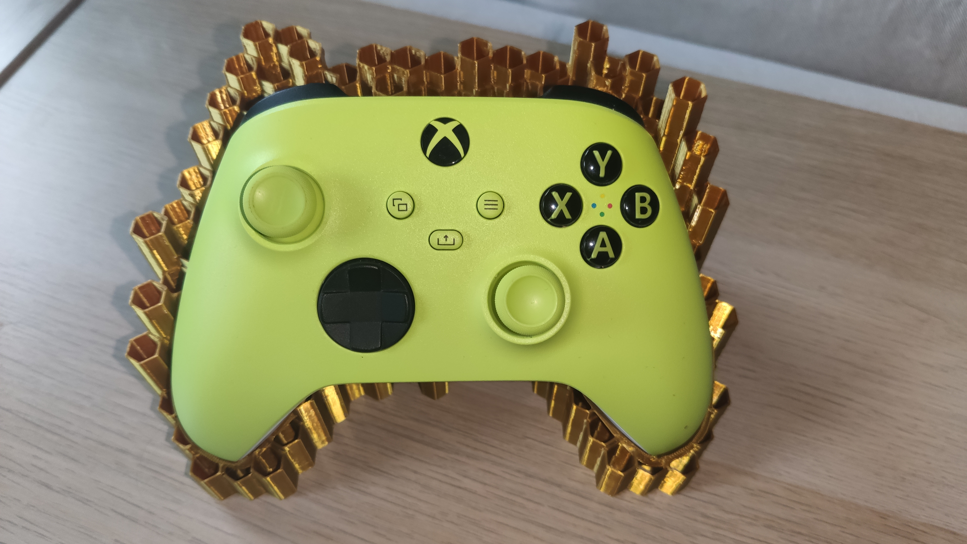 Miniatura 6 do modelo 3D Xbox controller stand
