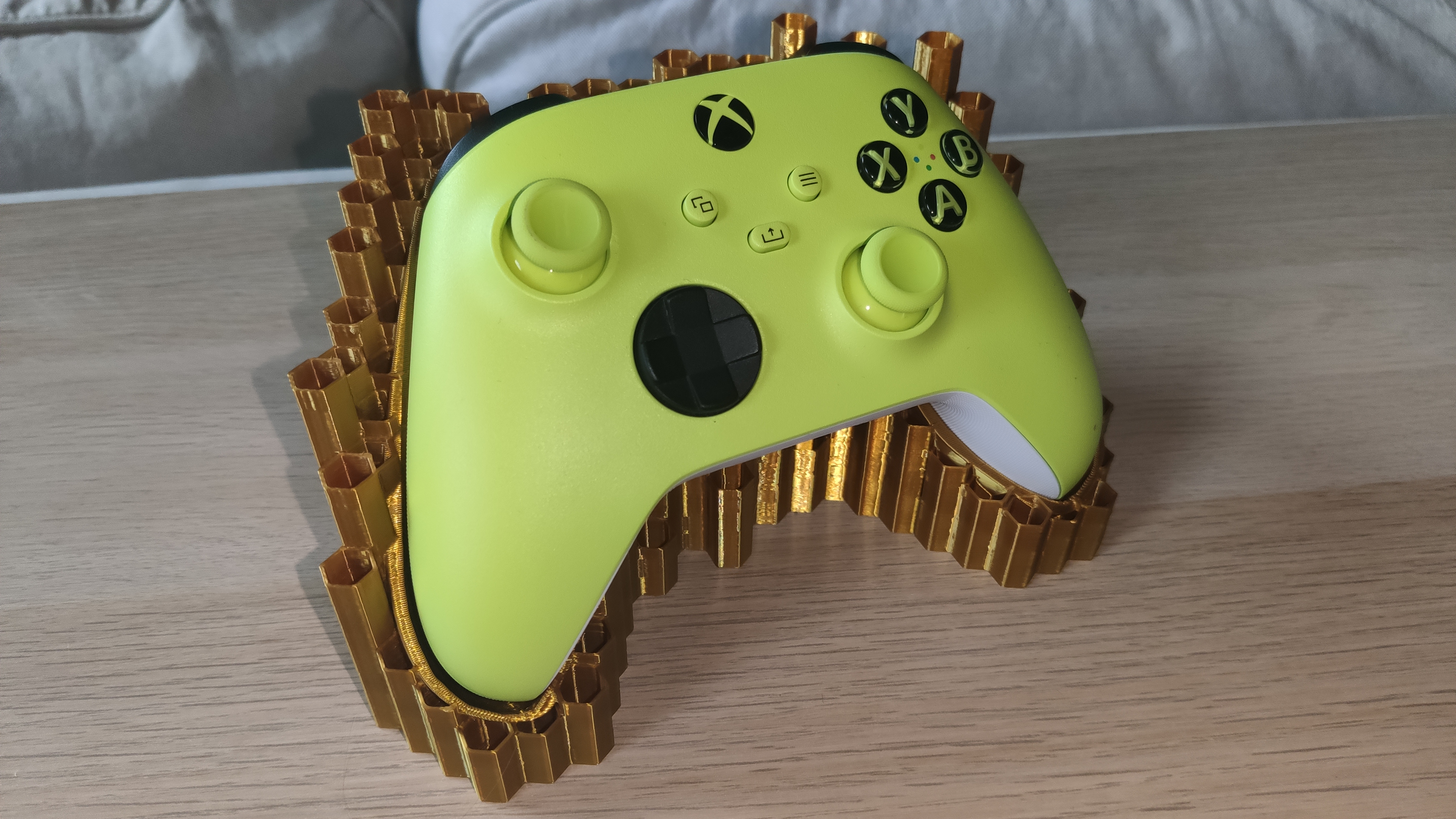 Miniatura 2 do modelo 3D Xbox controller stand