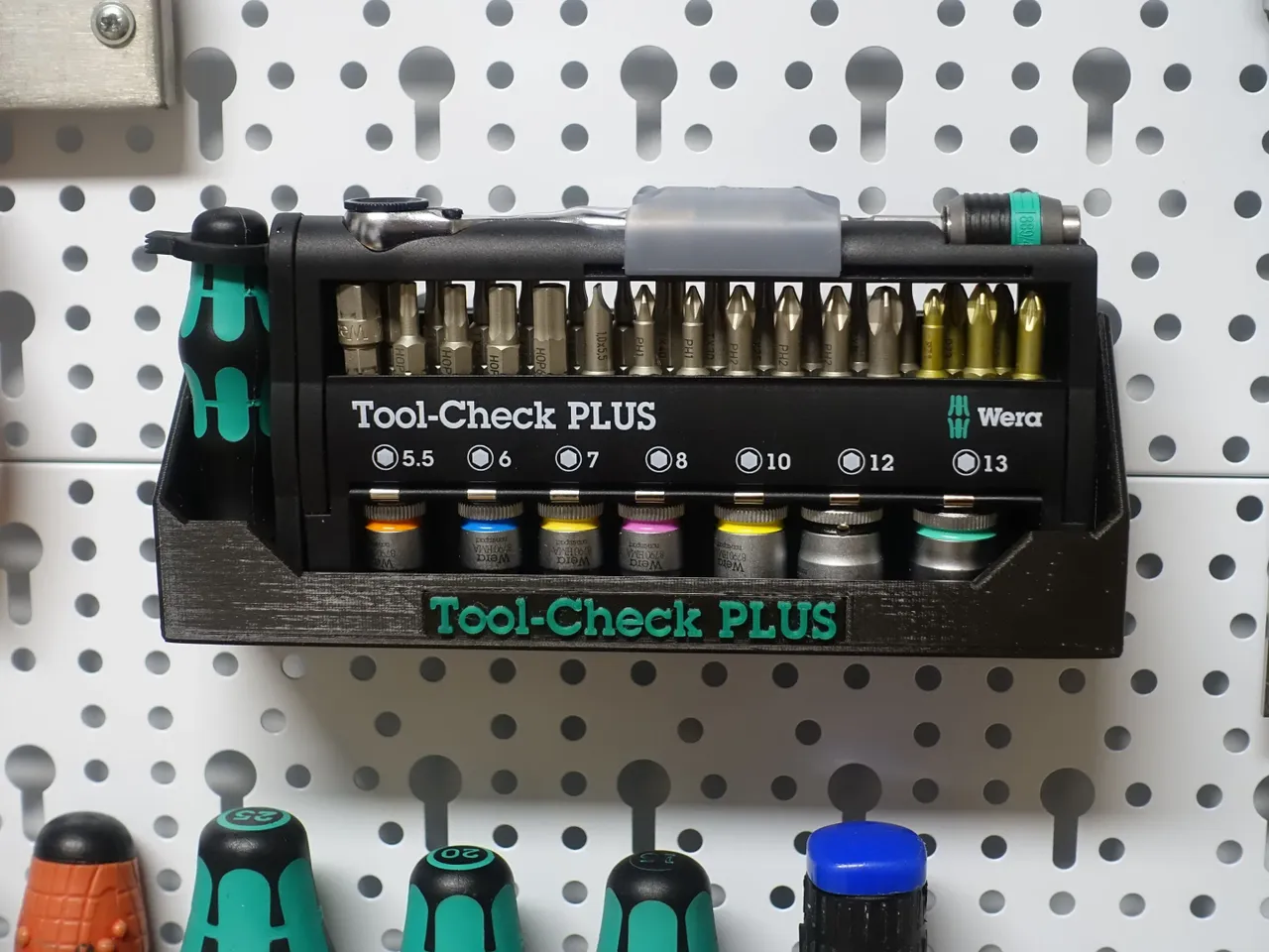 Wera Tool-Check Plus (without belt clip) wall holder by ksuszka, Download  free STL model