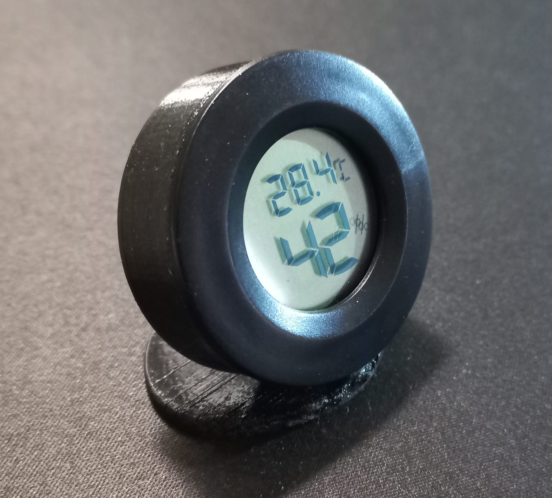 Thermometer & Hygrometer Desk Holder V1