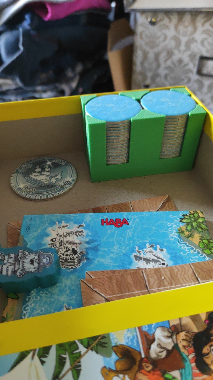 HABA ESCAPE FROM THE COVE tile holder