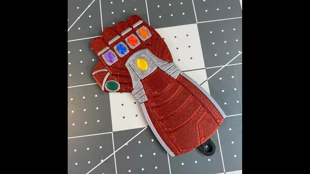 Iron Man Nano Gauntlet Keychain