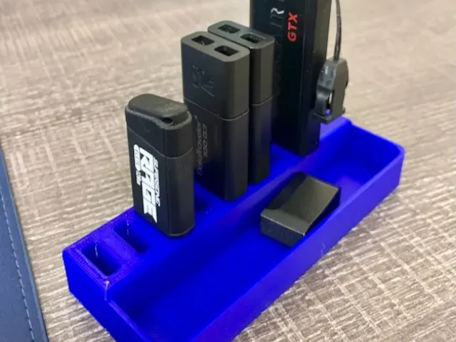 10x USB Stick Holder with Thicker Base
