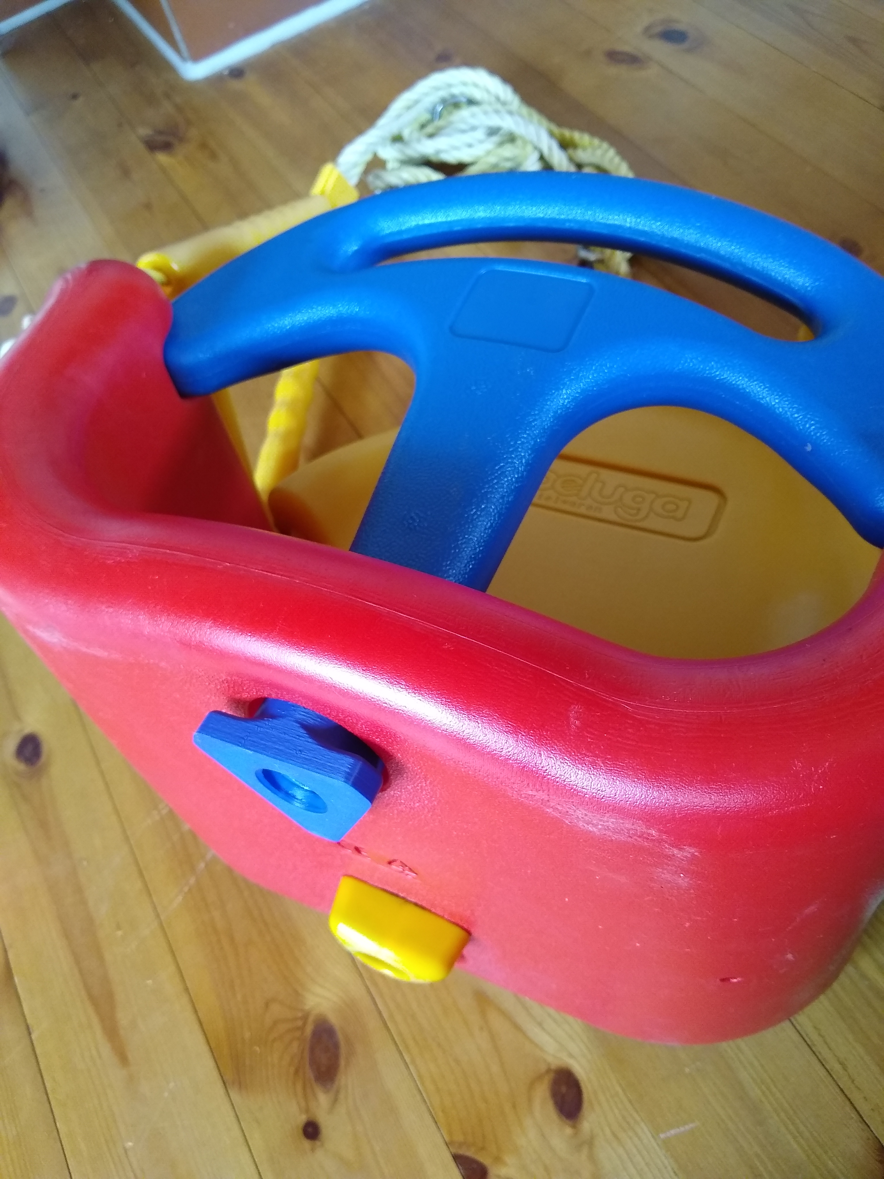 Securing nut for Beluga child swing