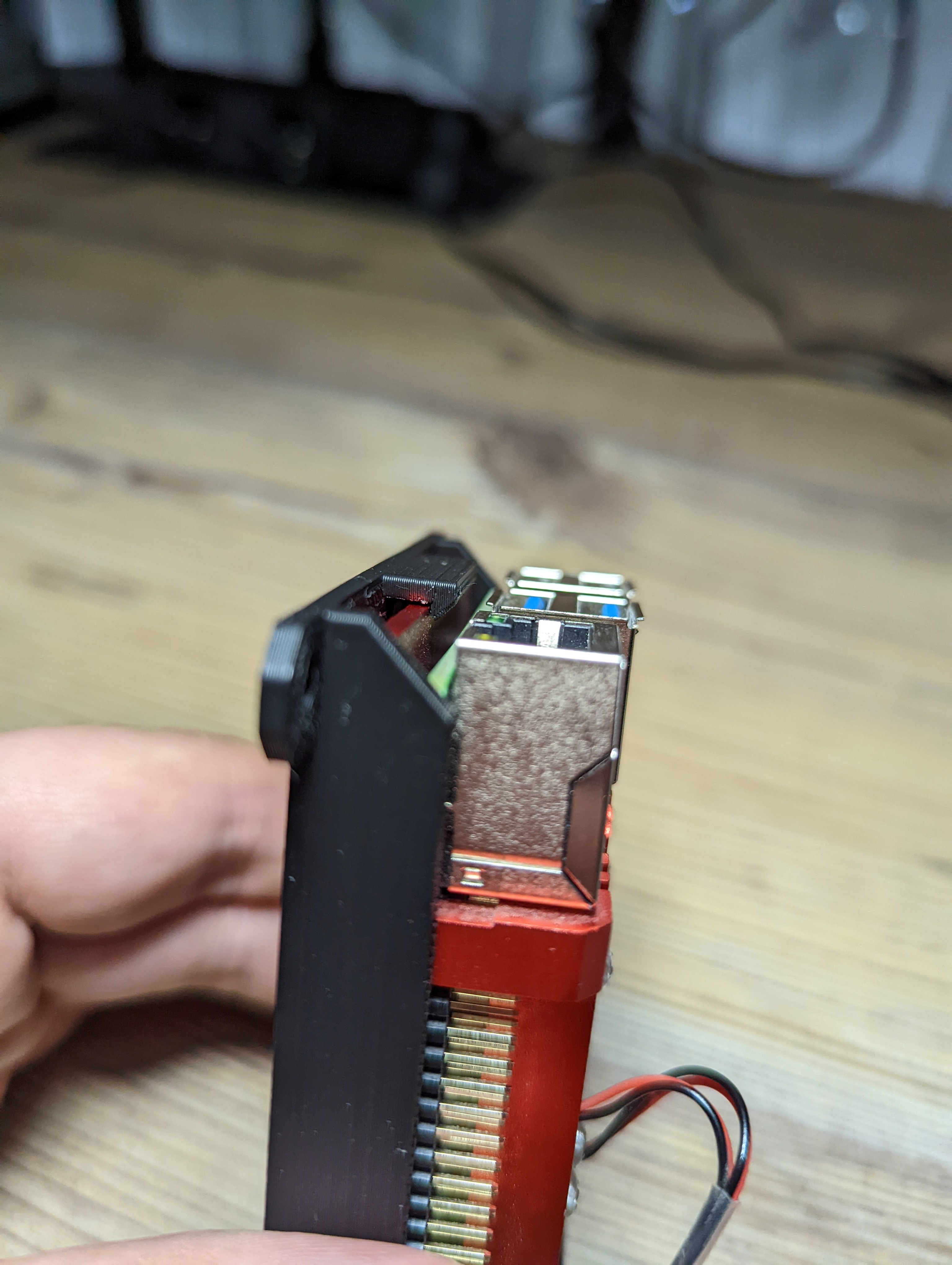 Raspberry Pi 4 Radiator Wallmount by Shinngo | Download free STL model ...