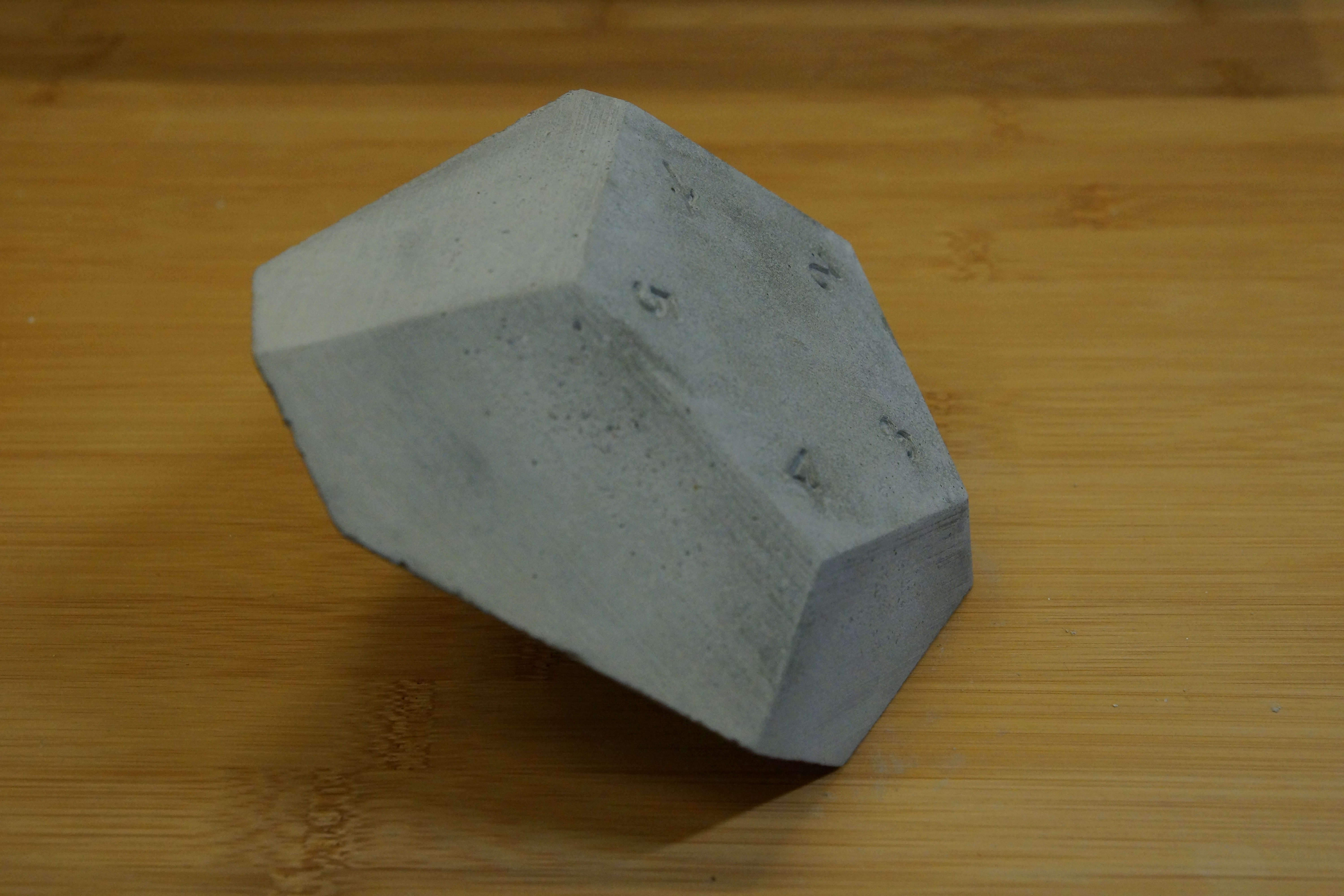 Polyhedral Mobile Support — thumbnail 2