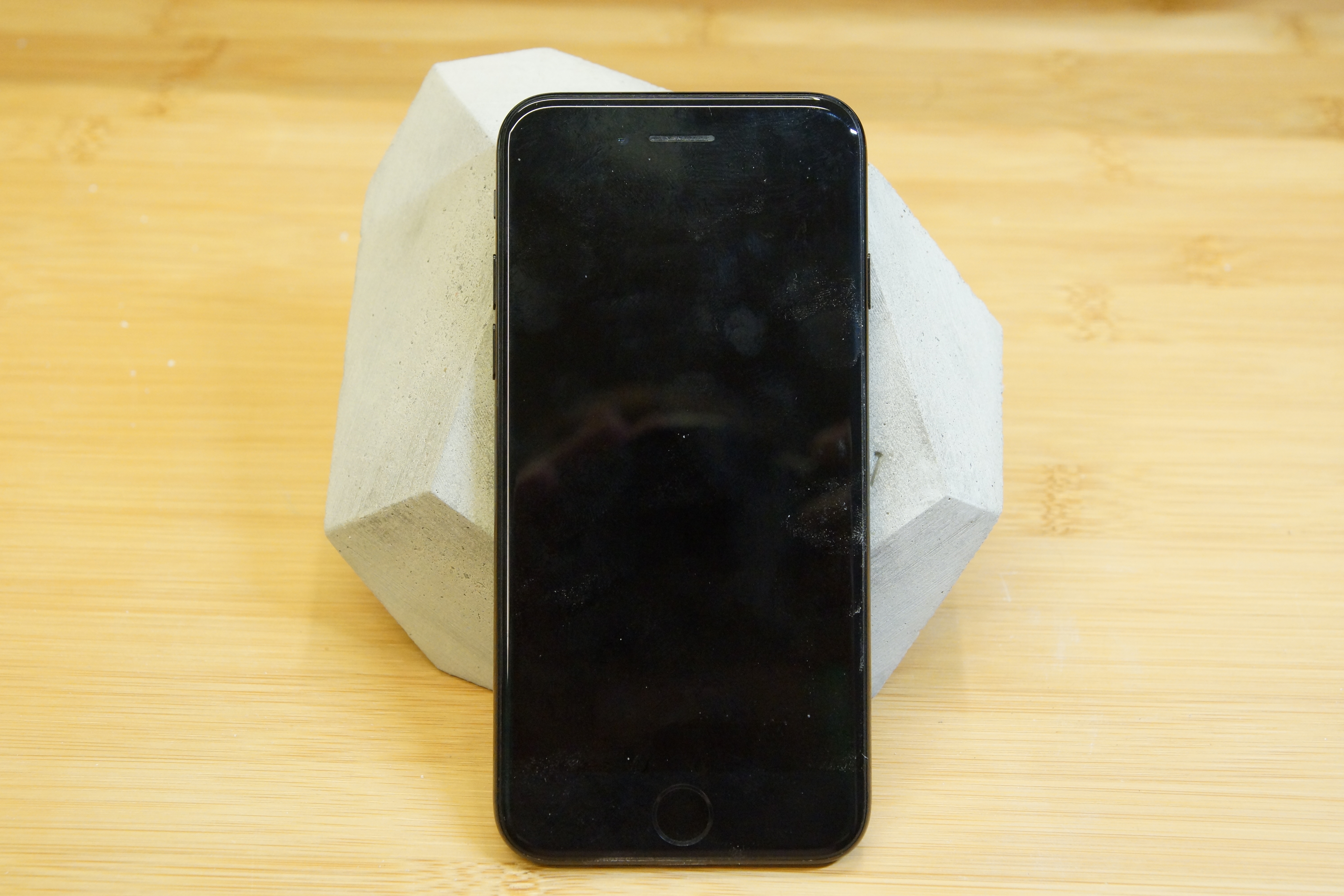 Polyhedral Mobile Support — thumbnail 11