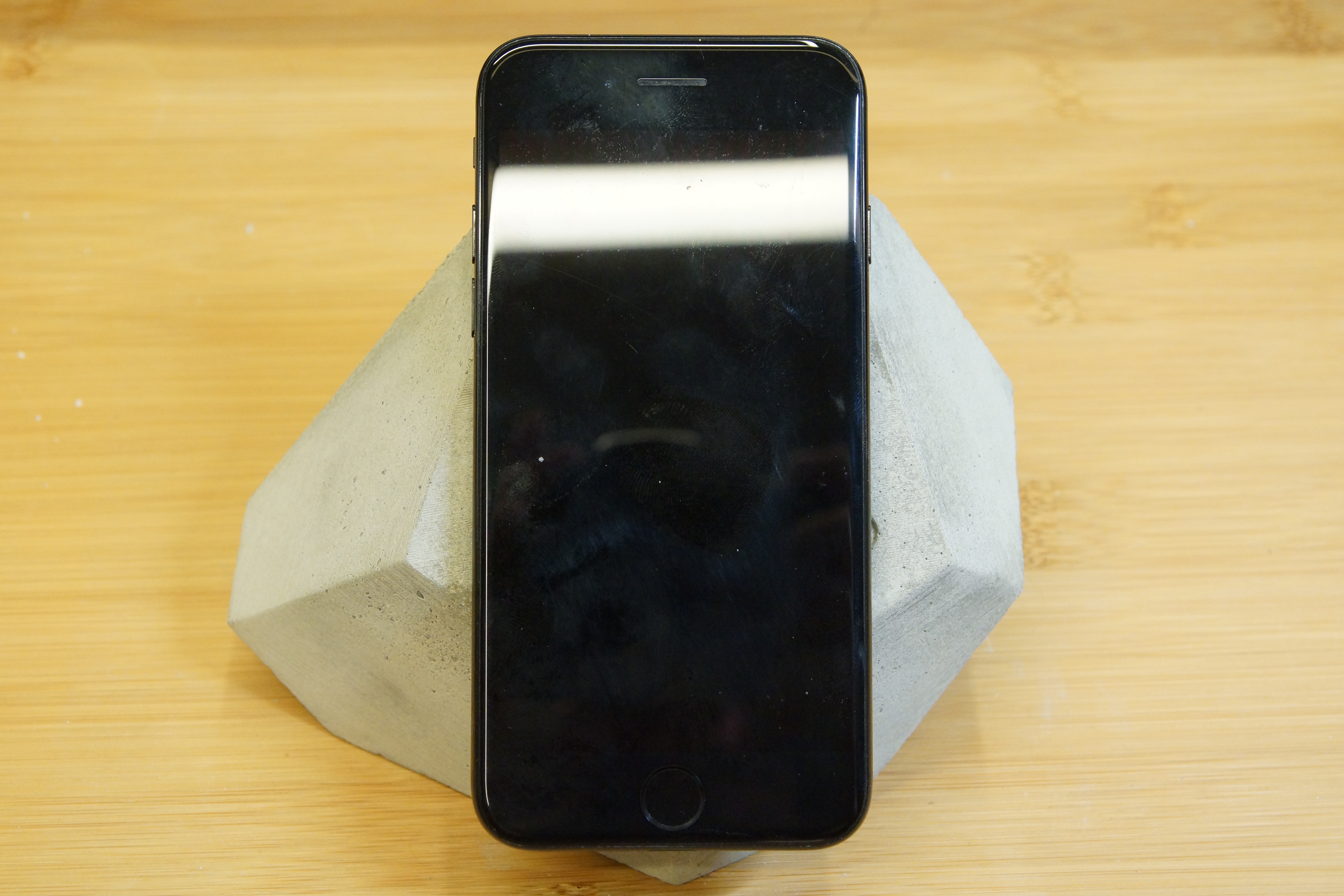 Polyhedral Mobile Support — thumbnail 10