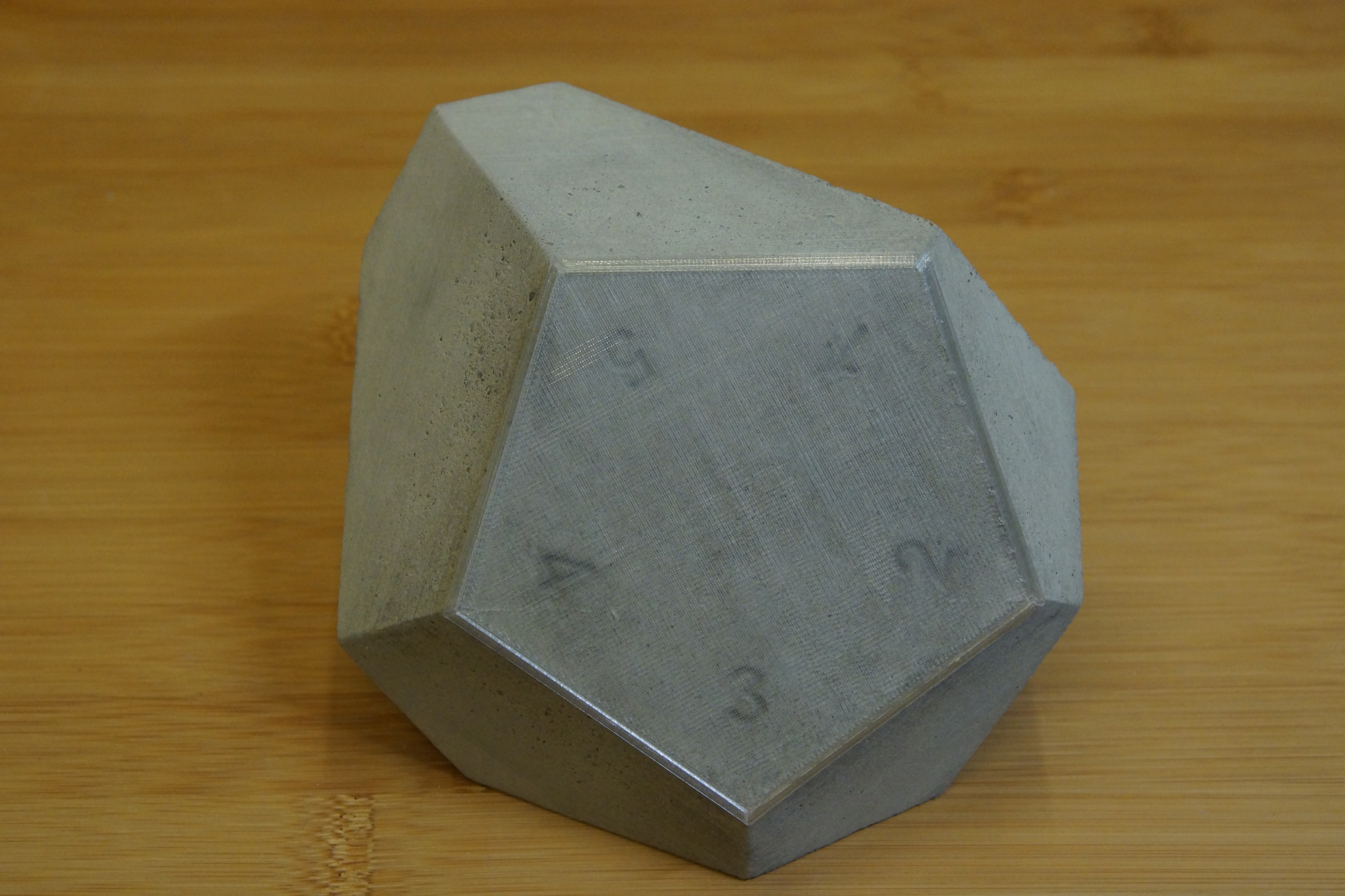 Polyhedral Mobile Support — thumbnail 12
