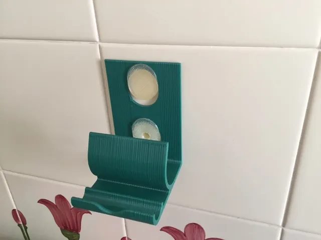 Phone/tablet universal wall mount