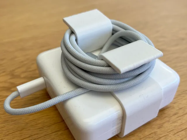 Cable organizer for 96W Power Adapter