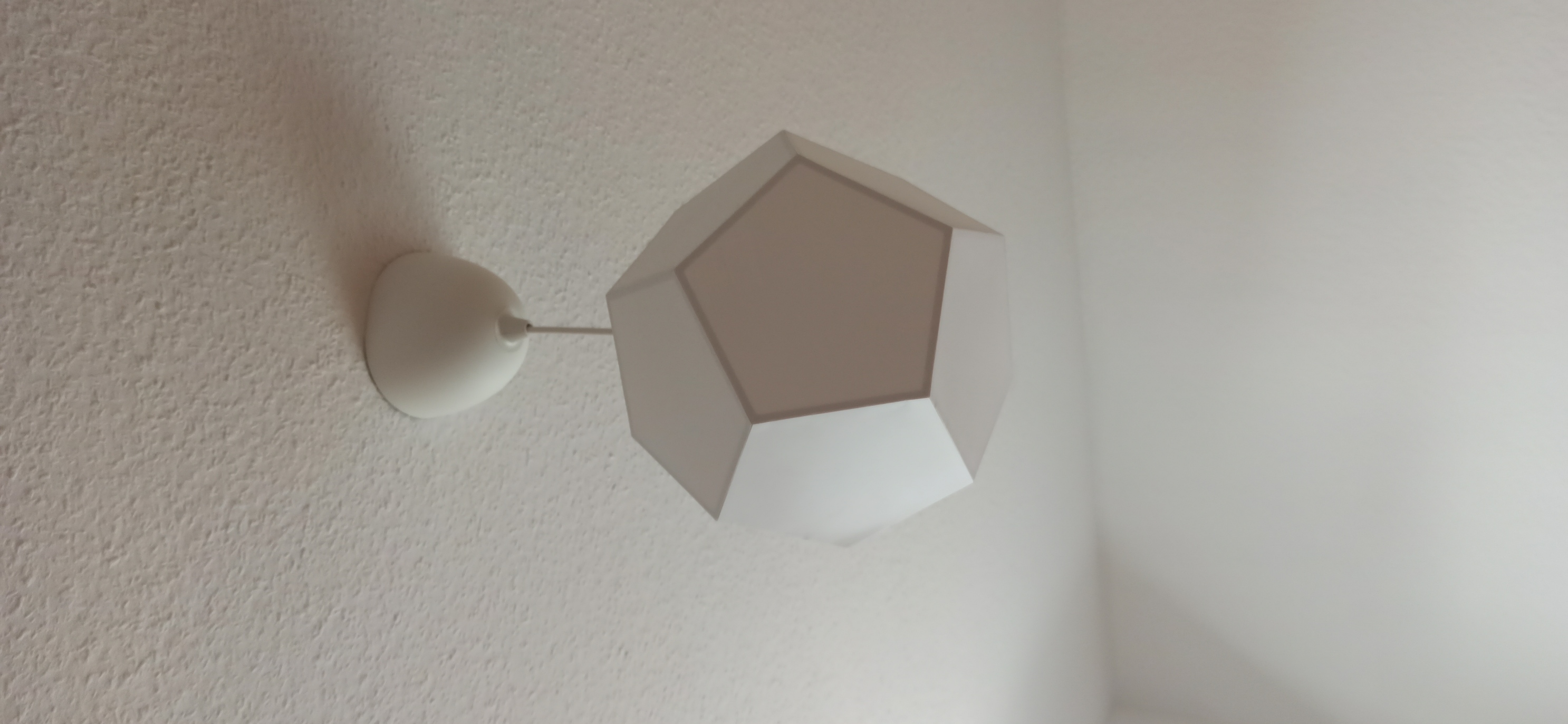 Miniatura 2 do modelo 3D Pentagon modular lamp