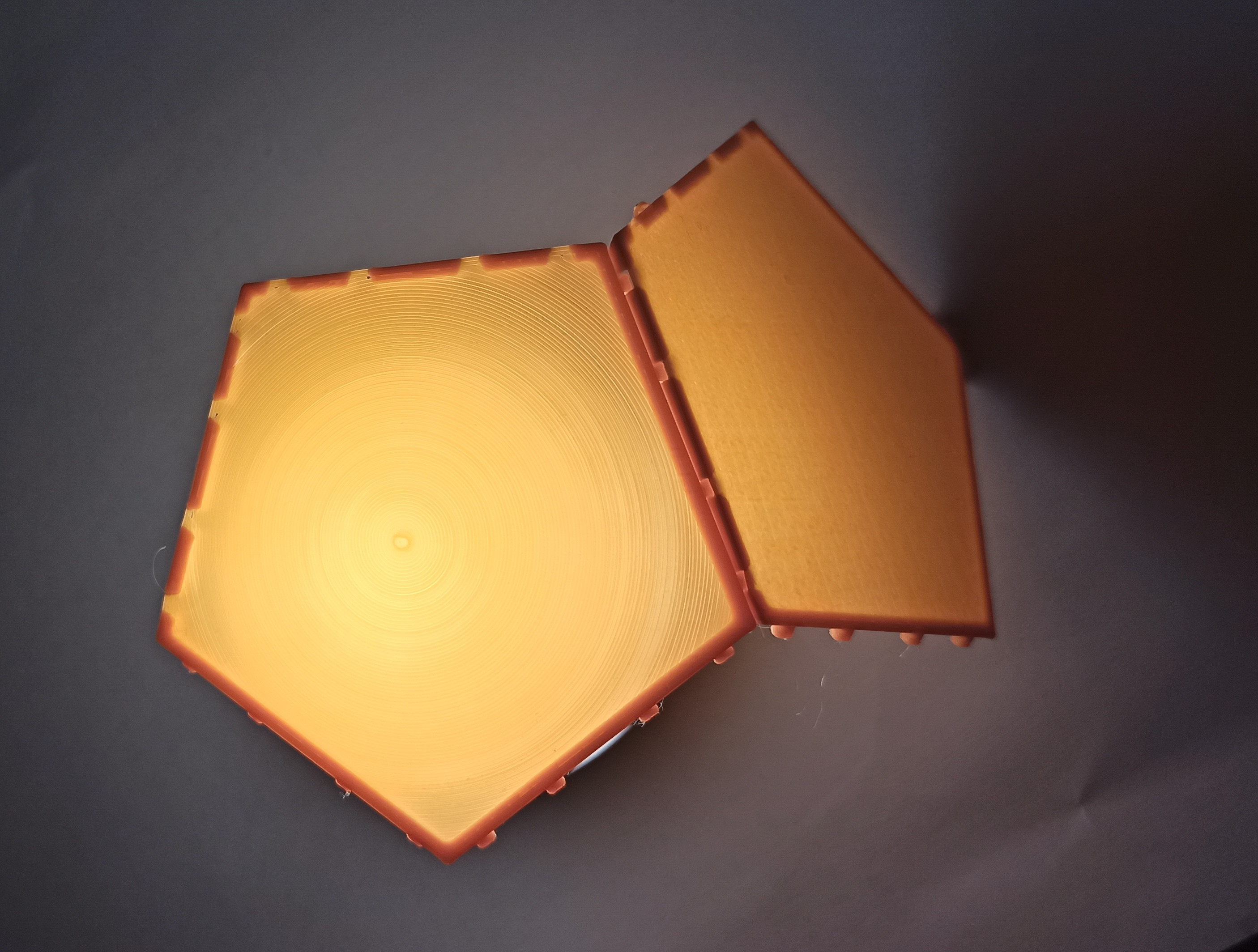 Miniatura 9 do modelo 3D Pentagon modular lamp