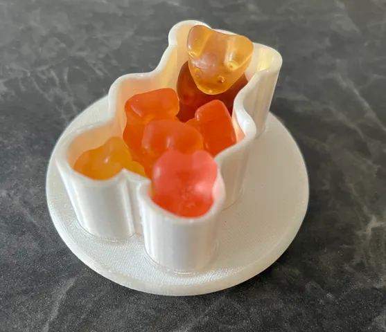 Gummy-Bear-Dish