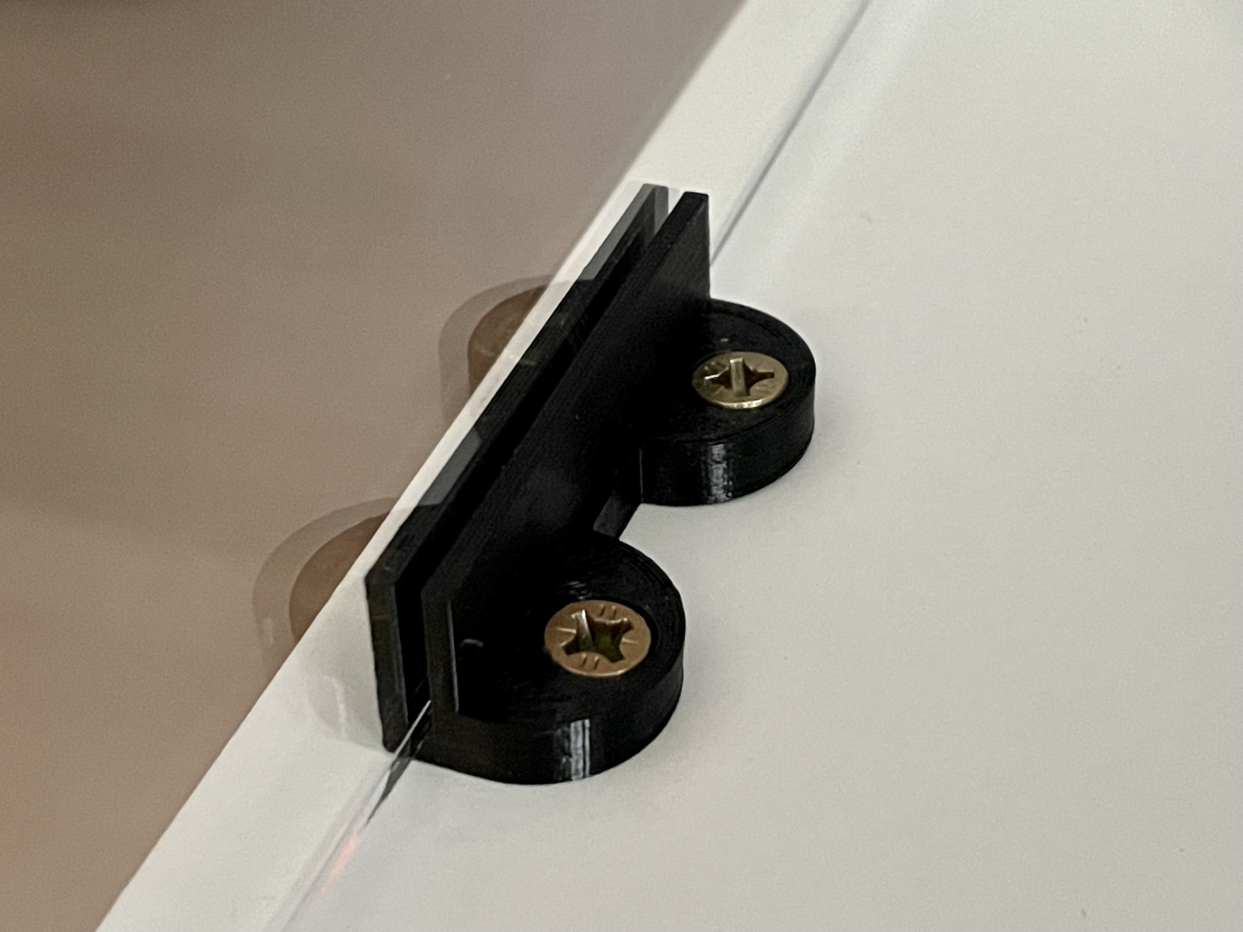 Tukkari Enclosure Stoppers