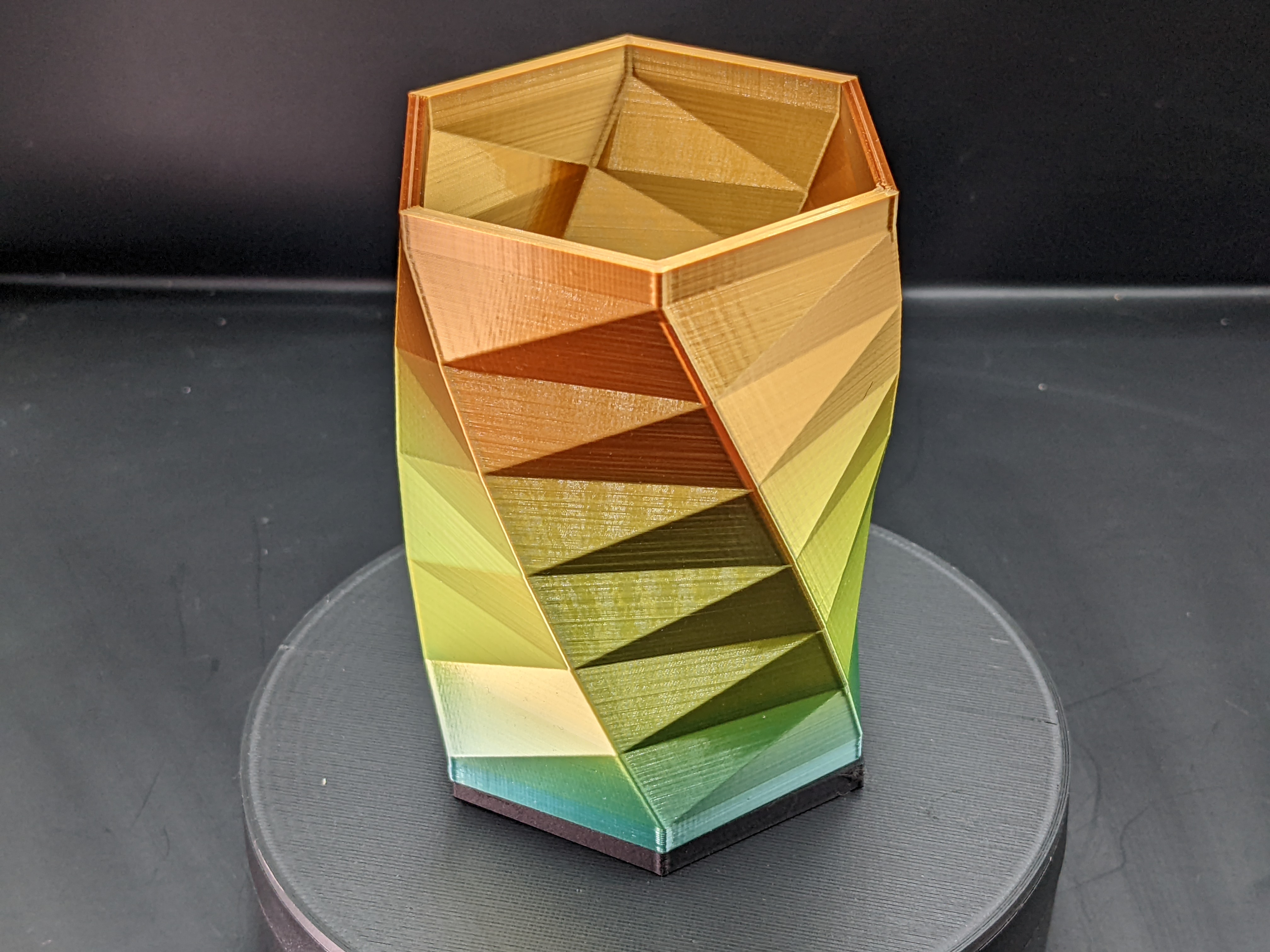 Miniatura 7 do modelo 3D What The Hex - Container