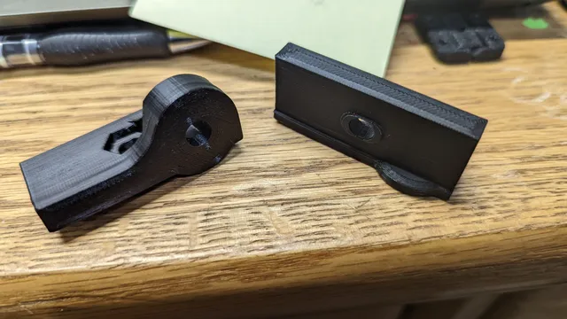 Leg mount for HQST 100W Solar Panels