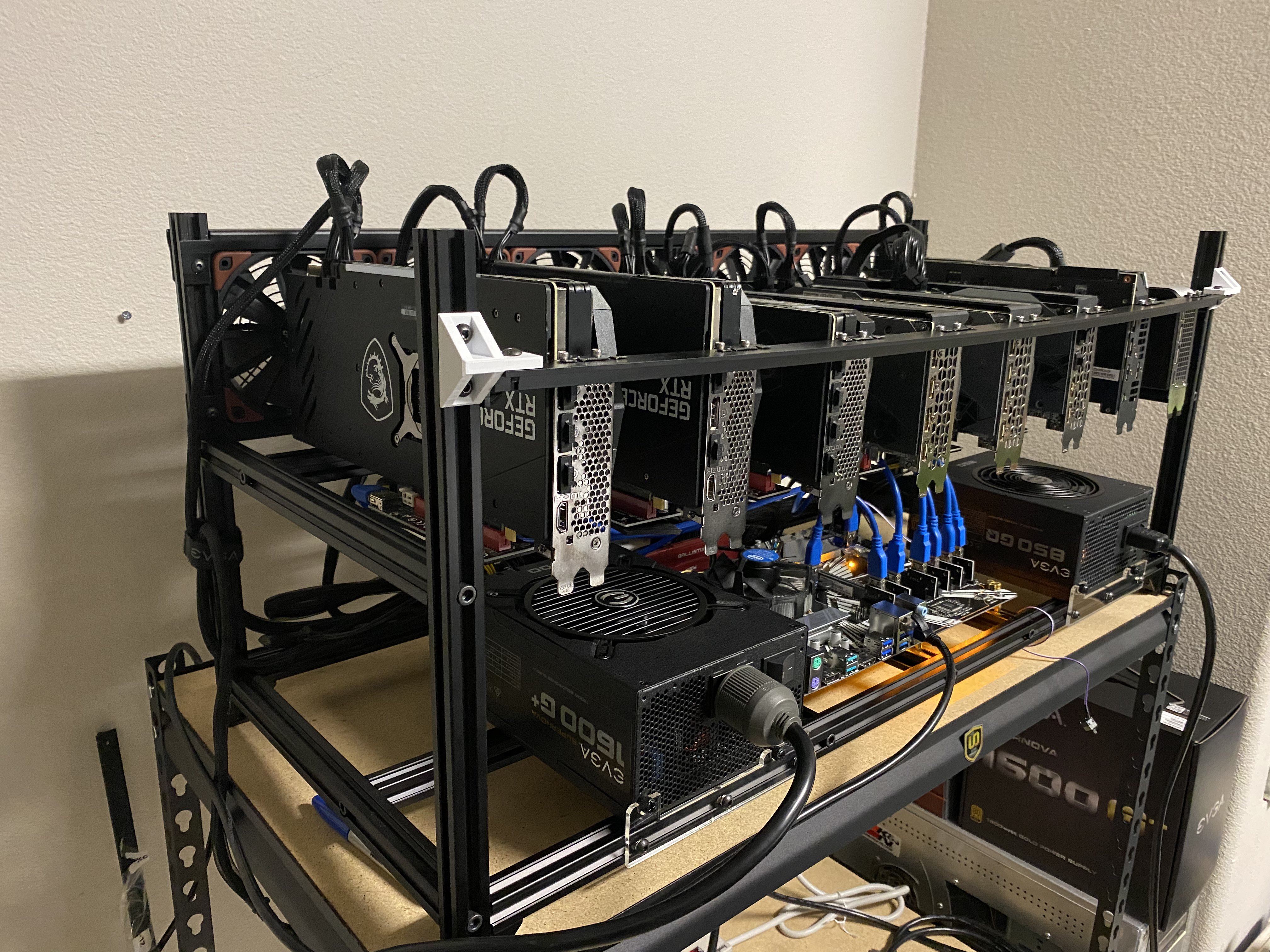 Miniatura 2 do modelo 3D Mining Rig Fan Extender Bracket