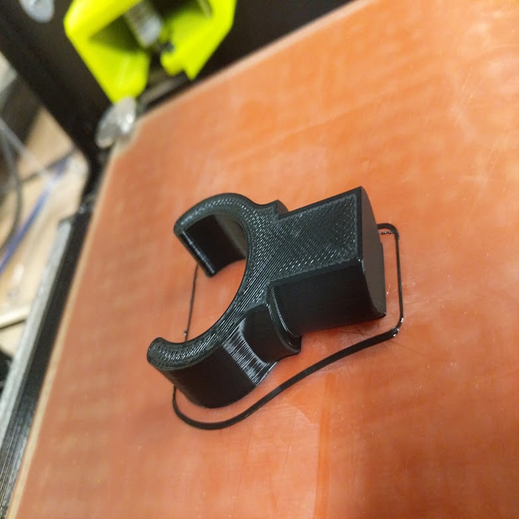 3/4" PVC pipe clip