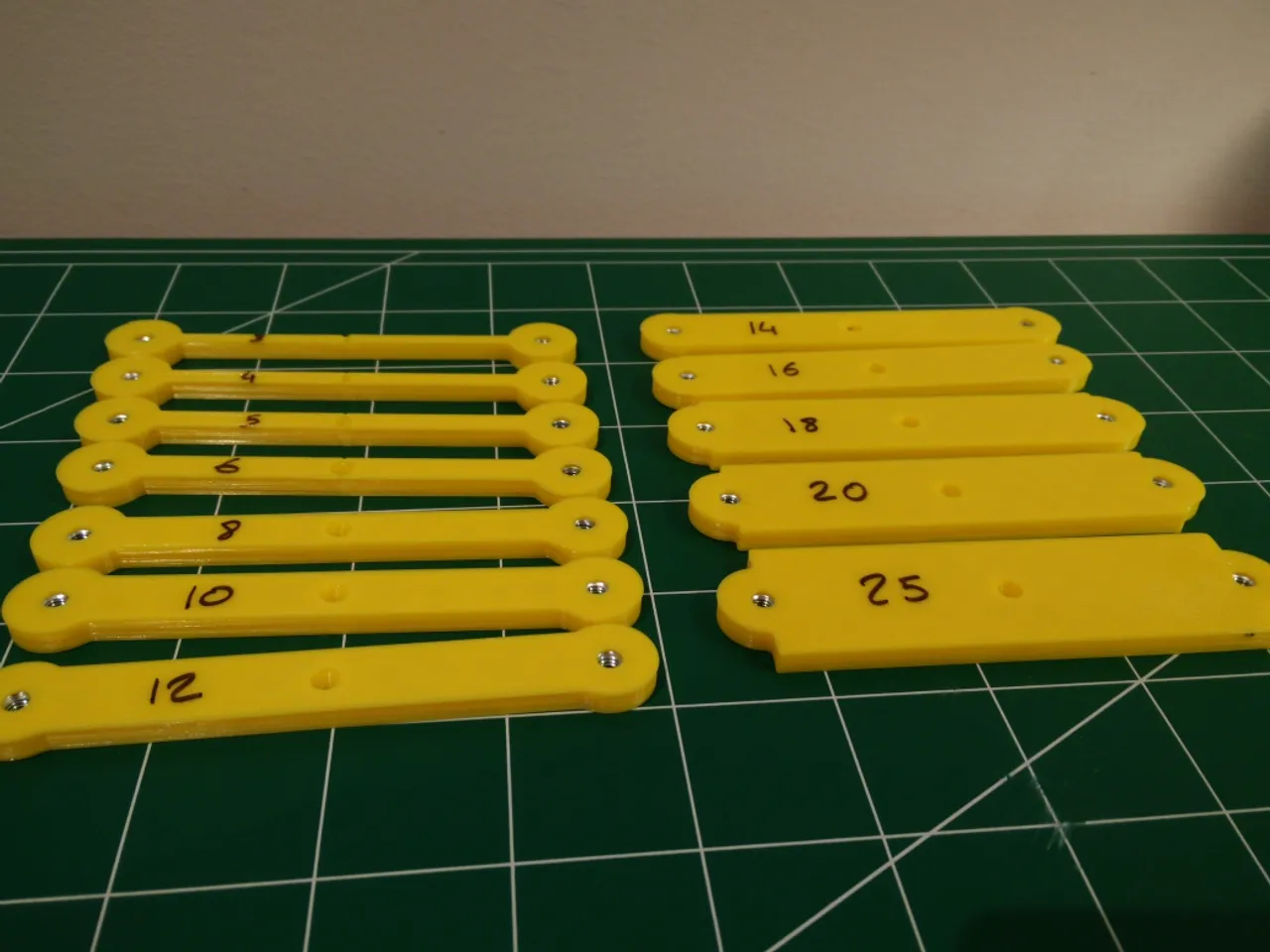 MT Center gauge (center finder) by MarcElbichon | Download