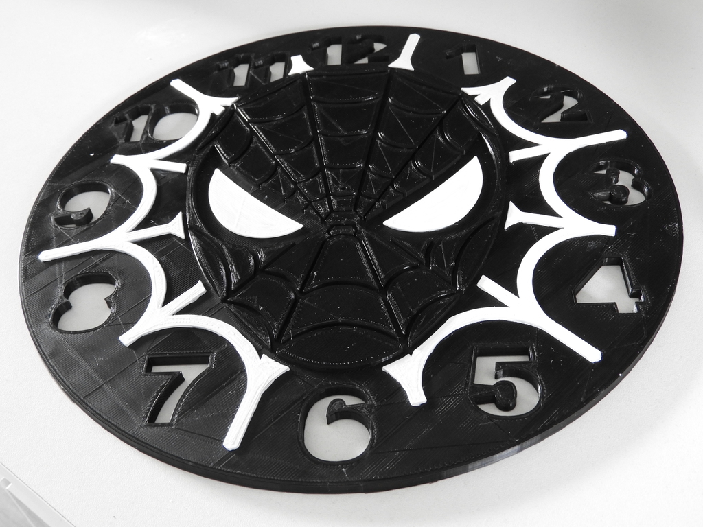 Miniatura 2 do modelo 3D Spiderman Clock