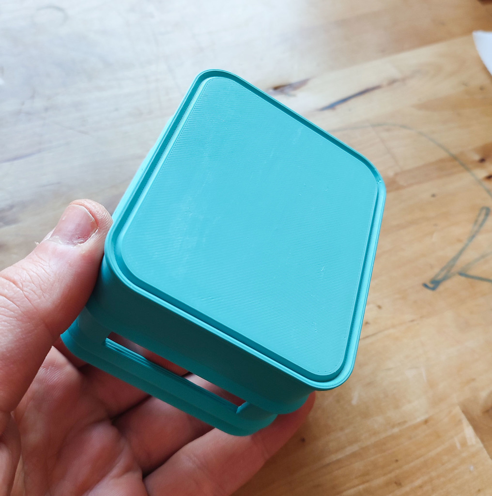 Miniatura 4 do modelo 3D Stackable Storage Box in bottle box / crate optix