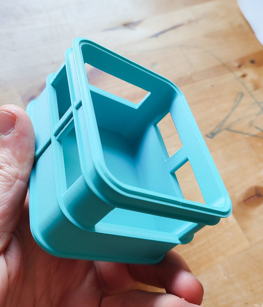 Miniatura 3 do modelo 3D Stackable Storage Box in bottle box / crate optix