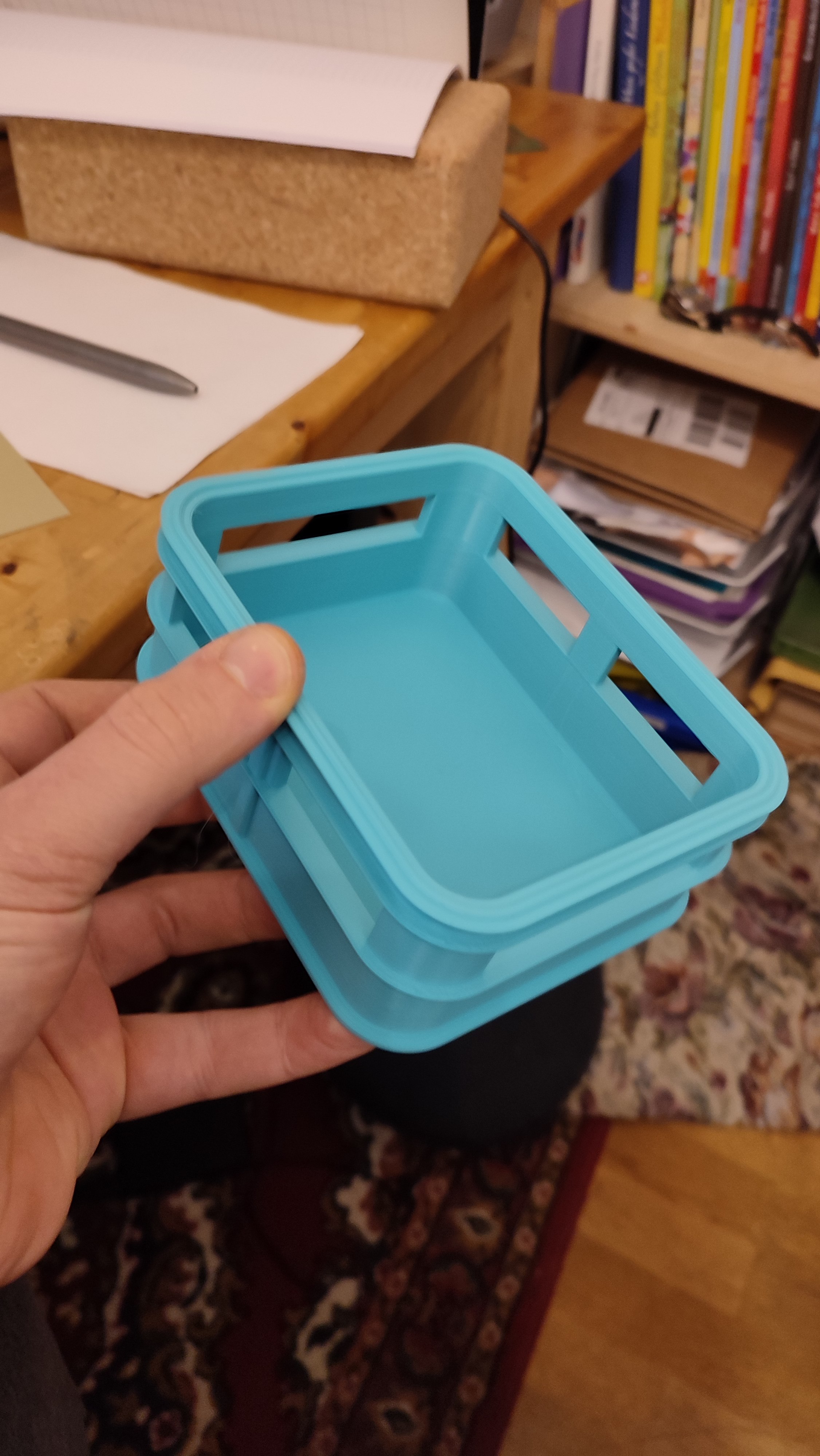 Miniatura 5 do modelo 3D Stackable Storage Box in bottle box / crate optix